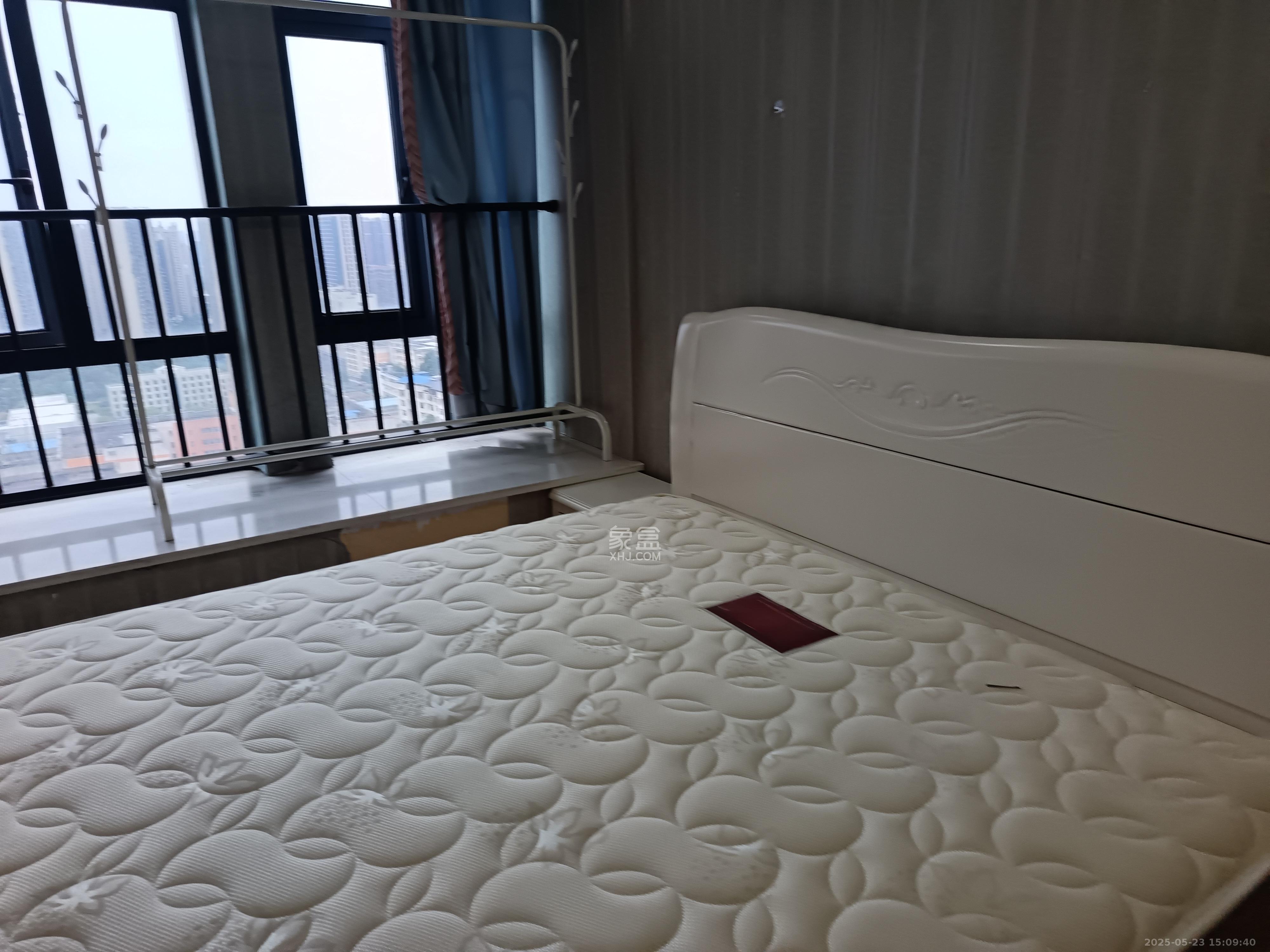 兆坤星悦荟  1室1厅1卫   1900.00元/月室内图