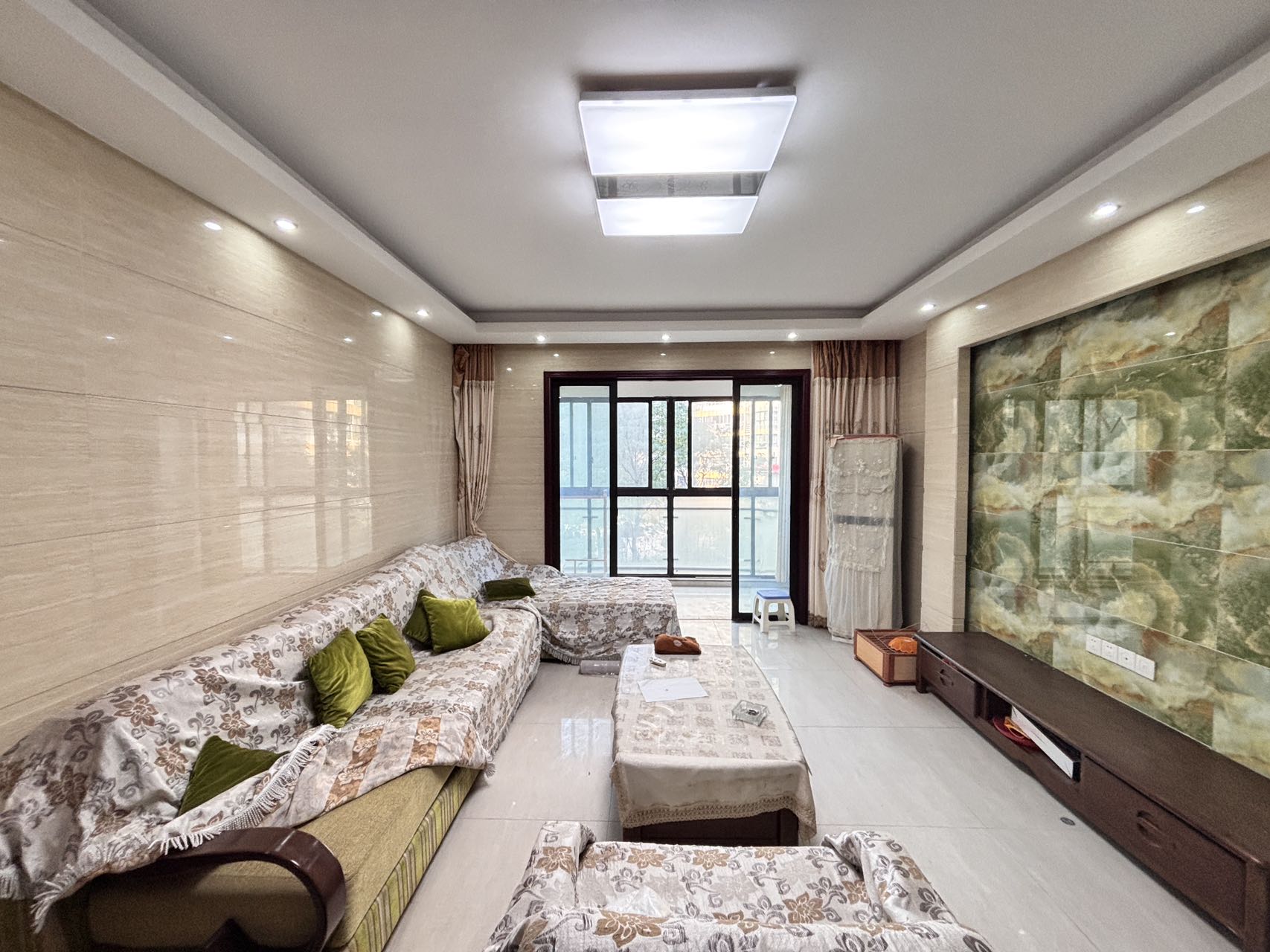 曼哈顿花园 3室0厅0卫 51.8万 曼哈顿花园 3室0厅0卫 51.8万室内图