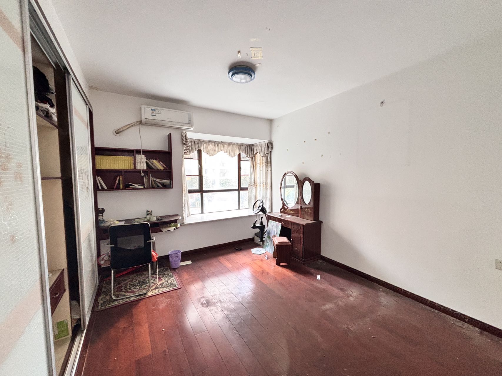 曼哈顿花园 3室0厅0卫 51.8万 曼哈顿花园 3室0厅0卫 51.8万室内图