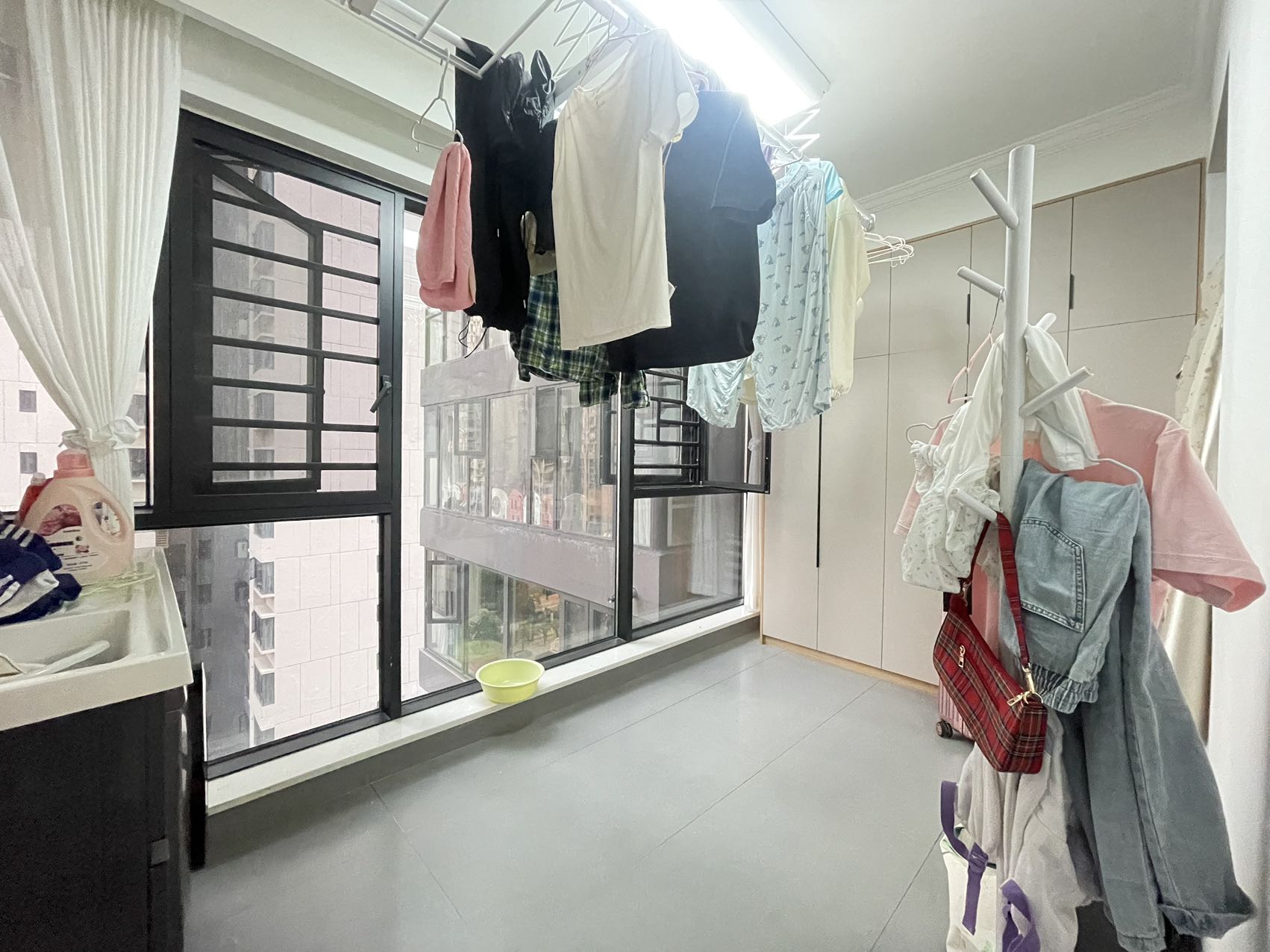 蓝溪谷  4室2厅2卫   85.00万室内图