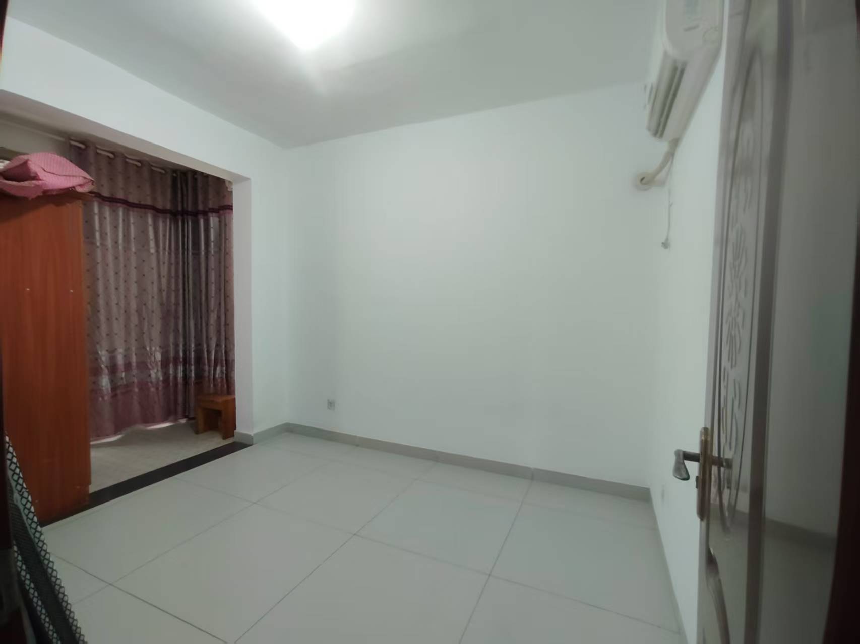 明月湖 3室2厅2卫 45.0万 明月湖 3室2厅2卫 45.0万室内图