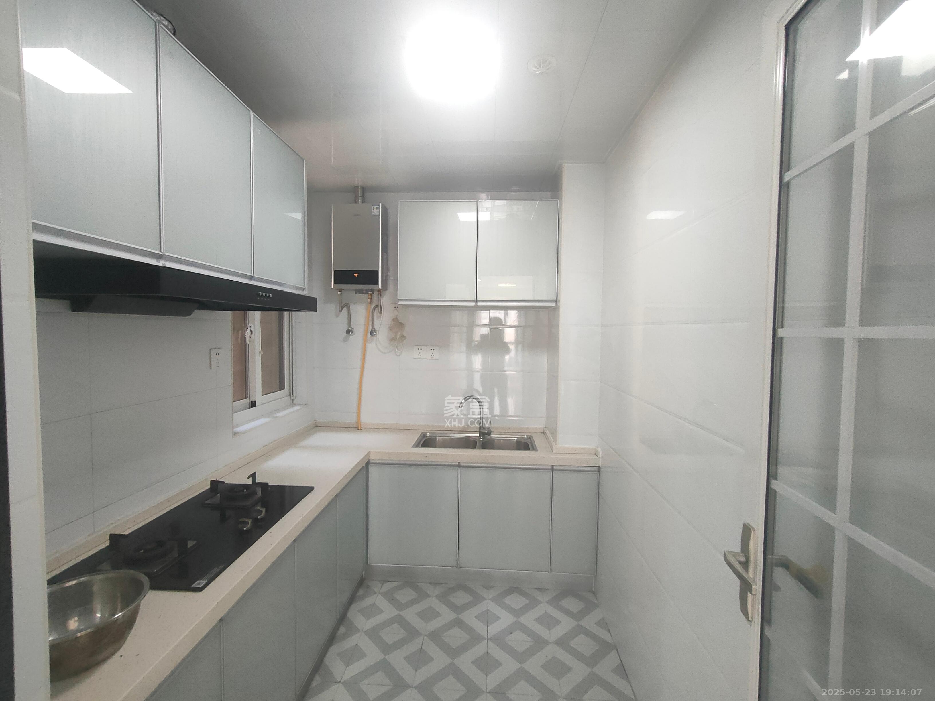 北辰三角洲C2区  3室1厅2卫    3800.0元/月 北辰三角洲C2区  3室1厅2卫    3800.0元/月室内图