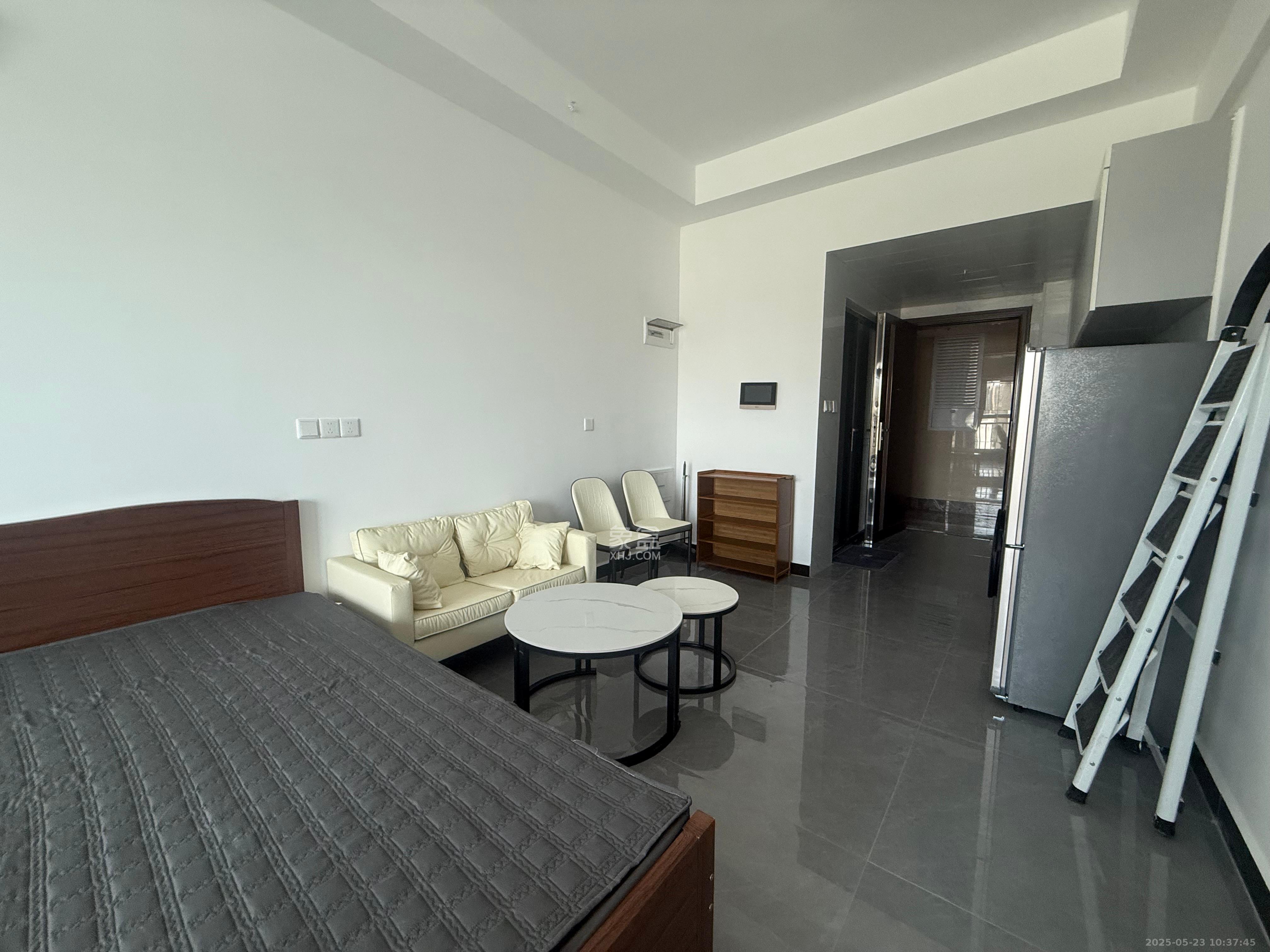 恒大誉府(融誉商业中心) 1室1厅1卫 1600.0元/月 恒大誉府(融誉商业中心) 1室1厅1卫 1600.0元/月室内图