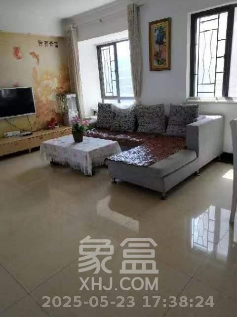 中国铁建国际城一期 3室2厅1卫 1600.0元/月 中国铁建国际城一期 3室2厅1卫 1600.0元/月室内图