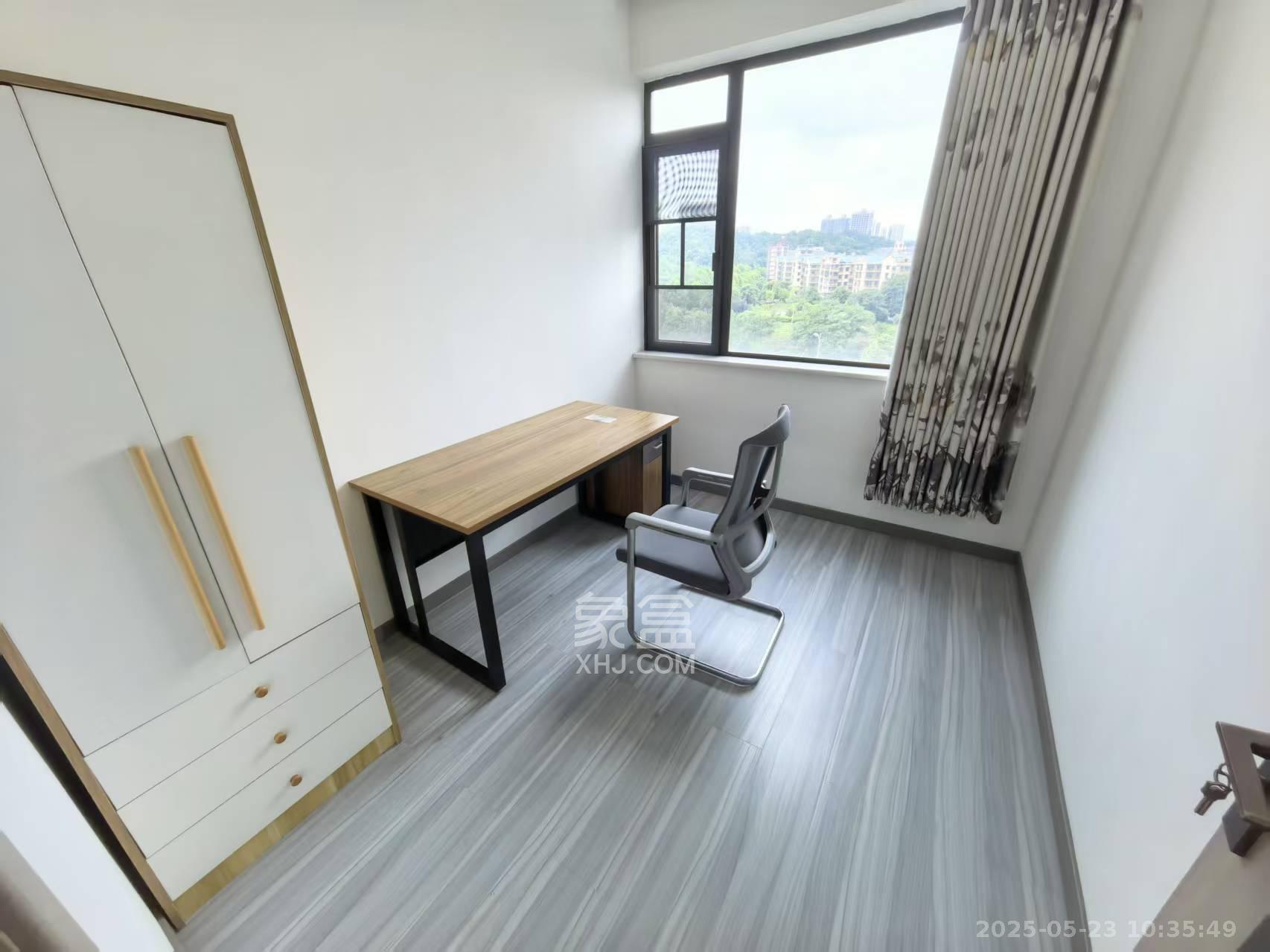 达美溪湖湾  4室2厅2卫    6000.0元/月 达美溪湖湾  4室2厅2卫    6000.0元/月室内图