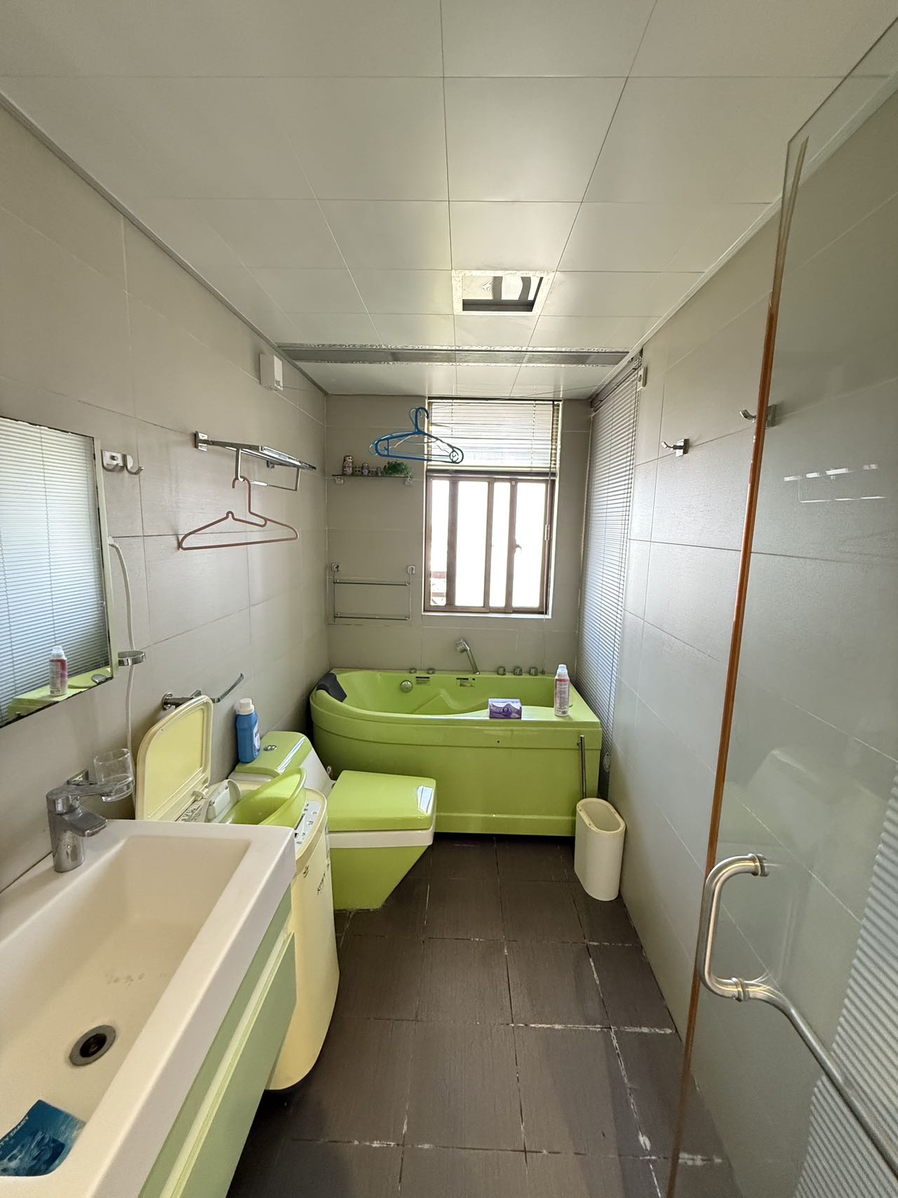 紫园A区  4室2厅3卫    6500.0元/月 紫园A区  4室2厅3卫    6500.0元/月室内图