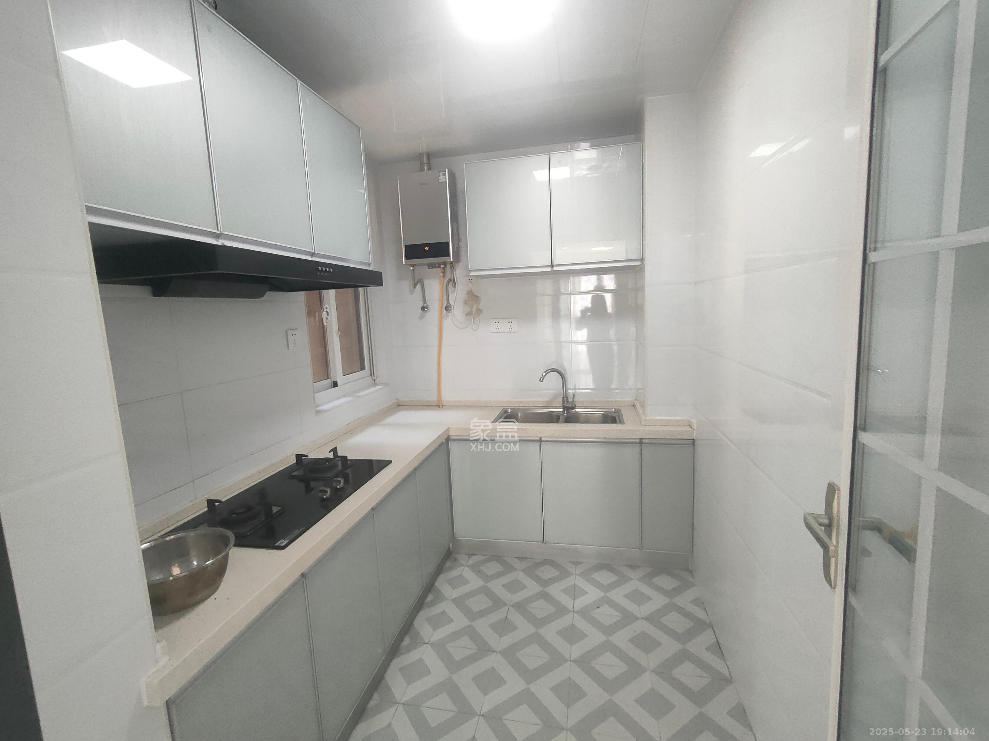 北辰三角洲C2区  3室1厅2卫    3800.0元/月 北辰三角洲C2区  3室1厅2卫    3800.0元/月室内图