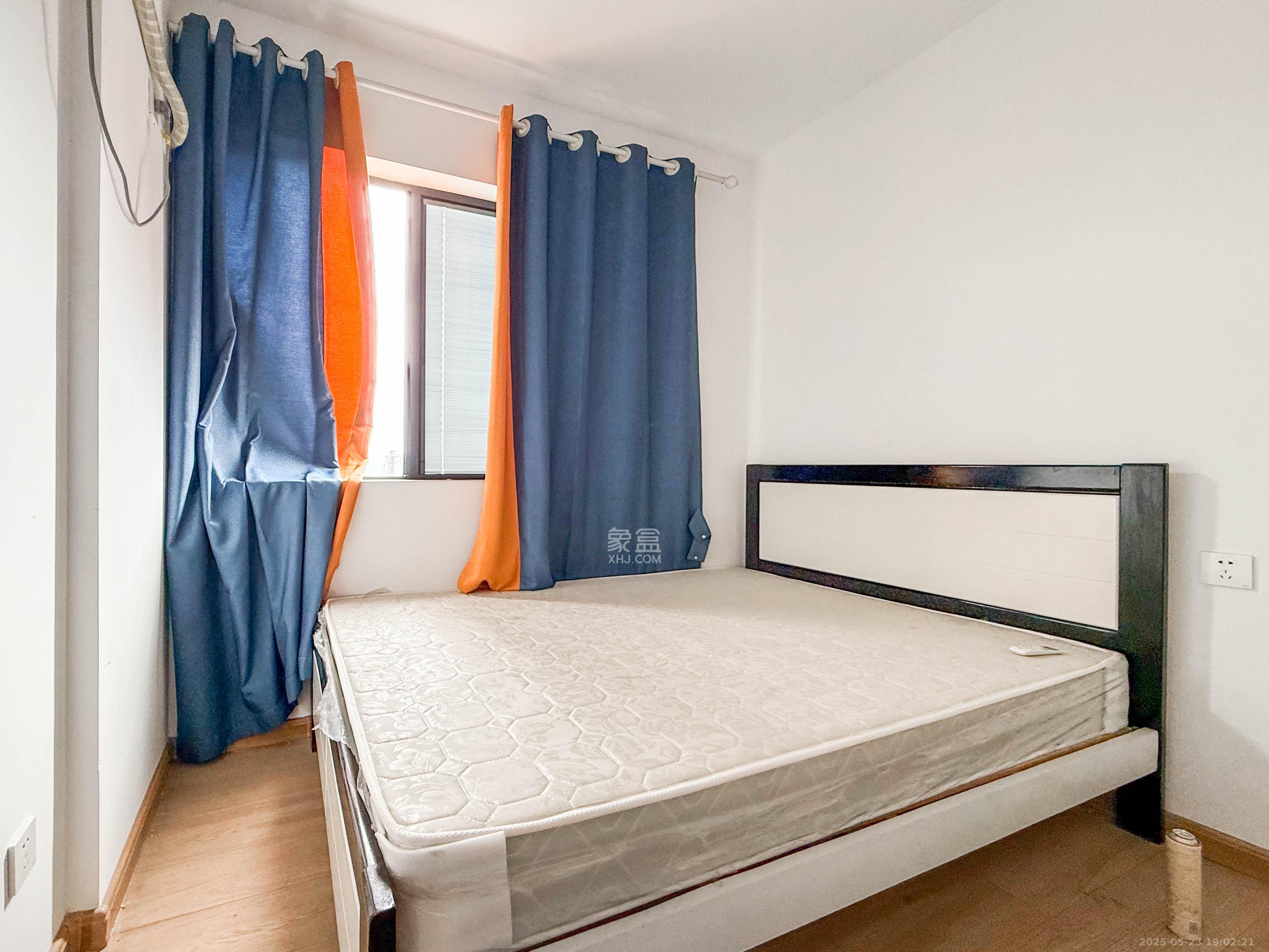 梦想枫林湾 4室2厅2卫 156.8万 梦想枫林湾 4室2厅2卫 156.8万卧室