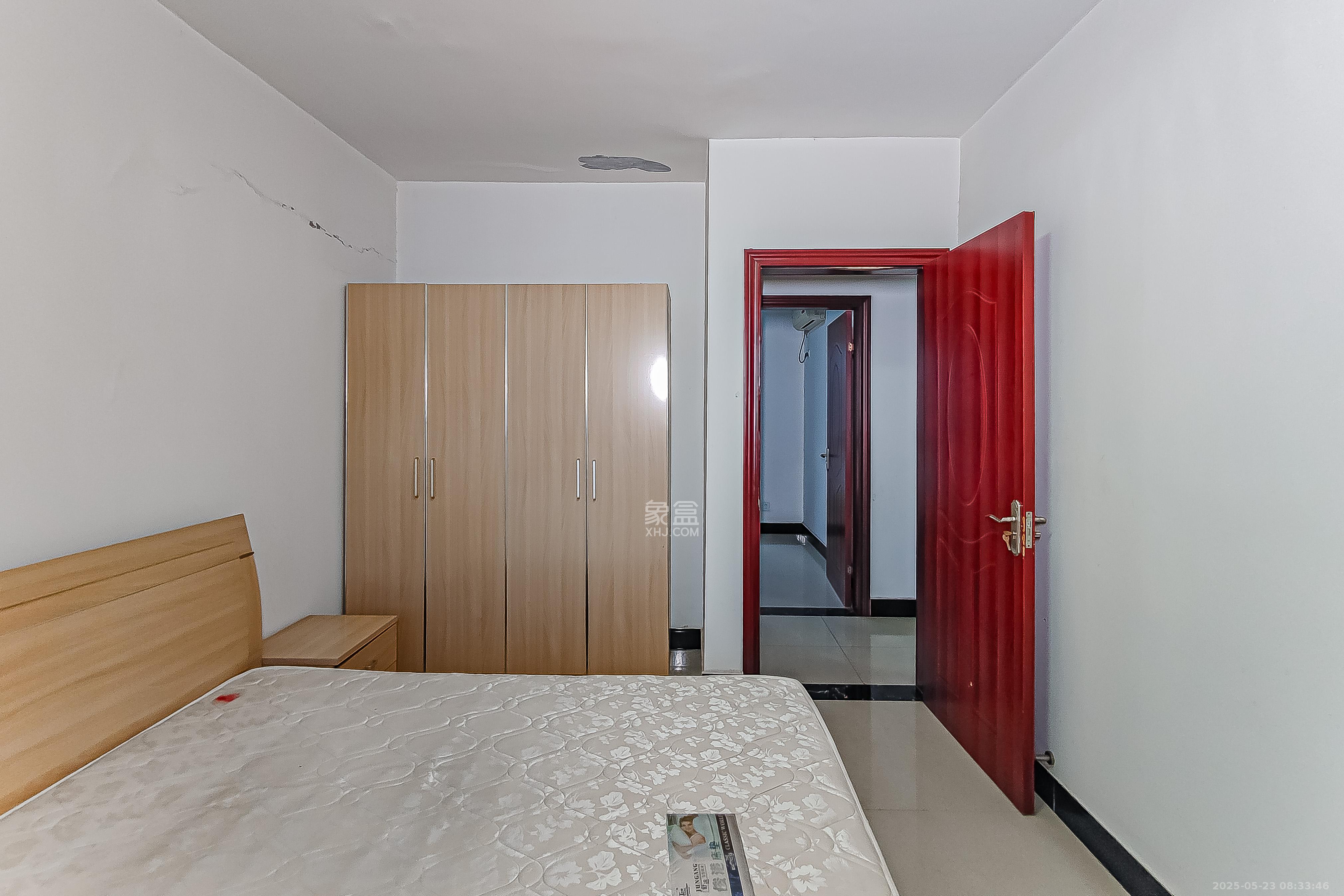 融科檀香山(融科紫檀、香山国际) 3室1厅1卫 86.0万 融科檀香山(融科紫檀、香山国际) 3室1厅1卫 86.0万卧室