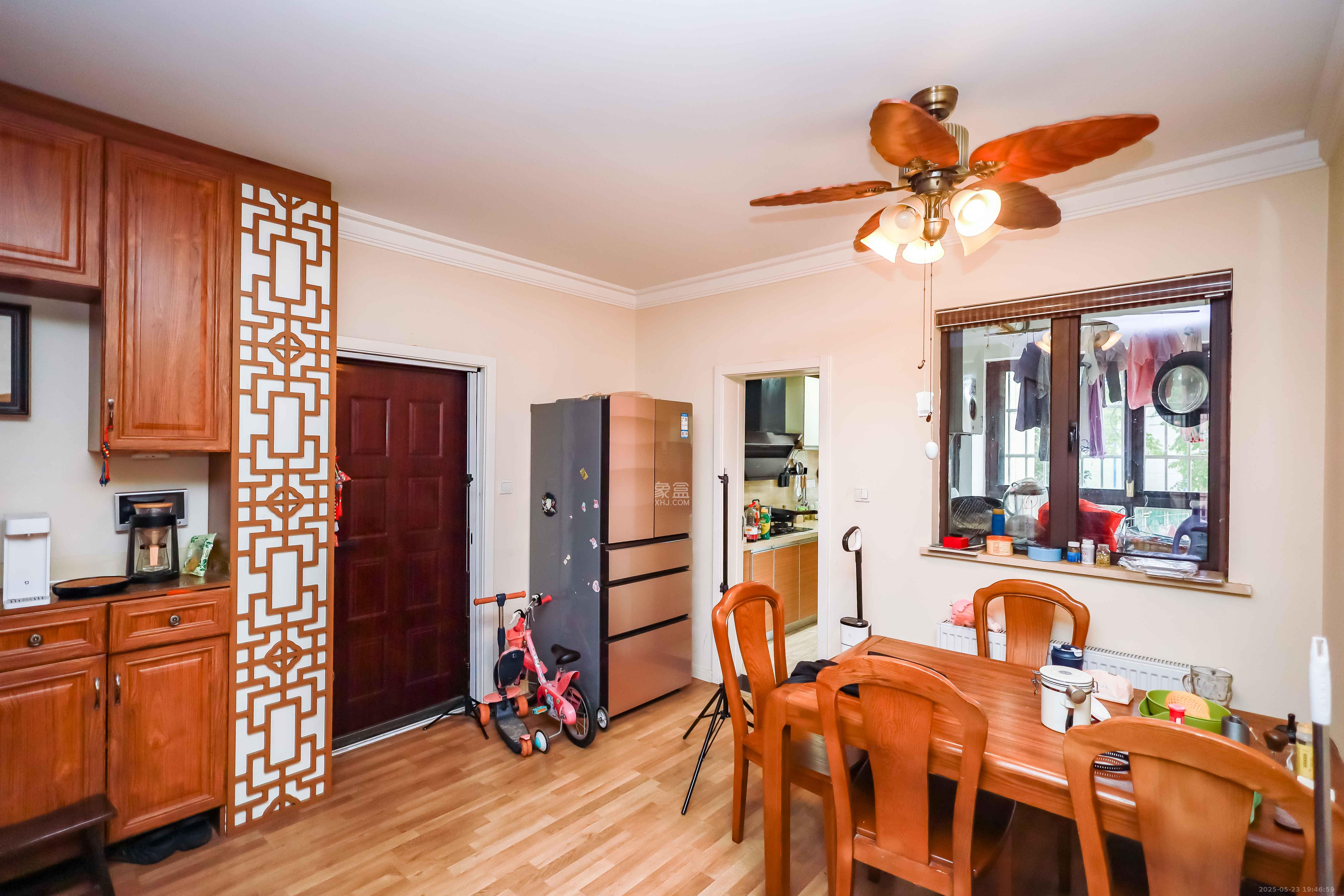 奥克斯缔壹城  3室2厅2卫    95.0万 奥克斯缔壹城  3室2厅2卫    95.0万客厅