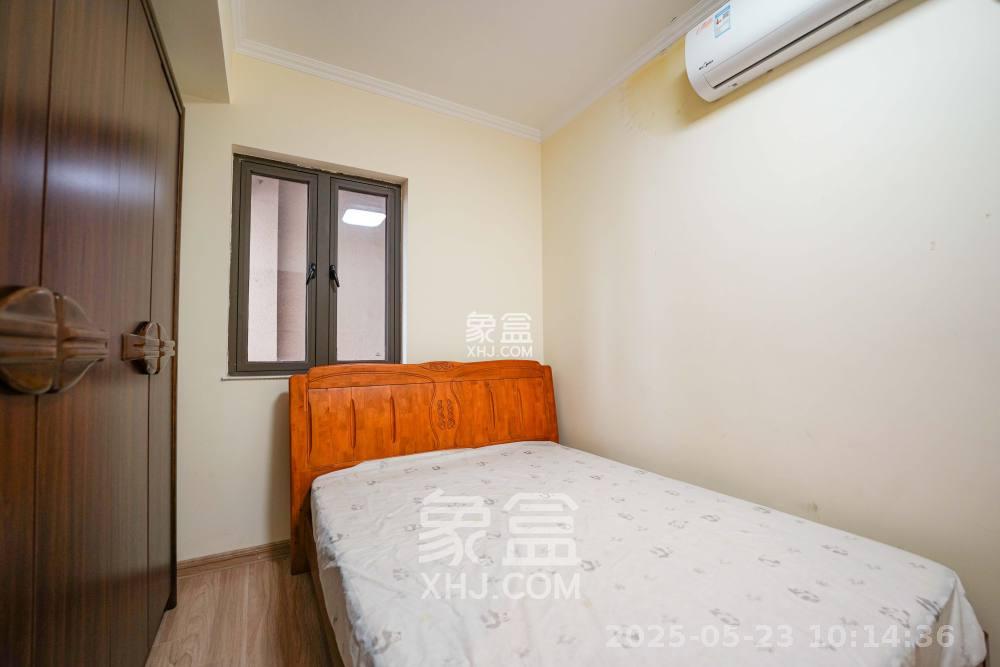 碧桂园公园壹号(凯怡茗苑) 3室2厅1卫 1650.0元/月 碧桂园公园壹号(凯怡茗苑) 3室2厅1卫 1650.0元/月室内图