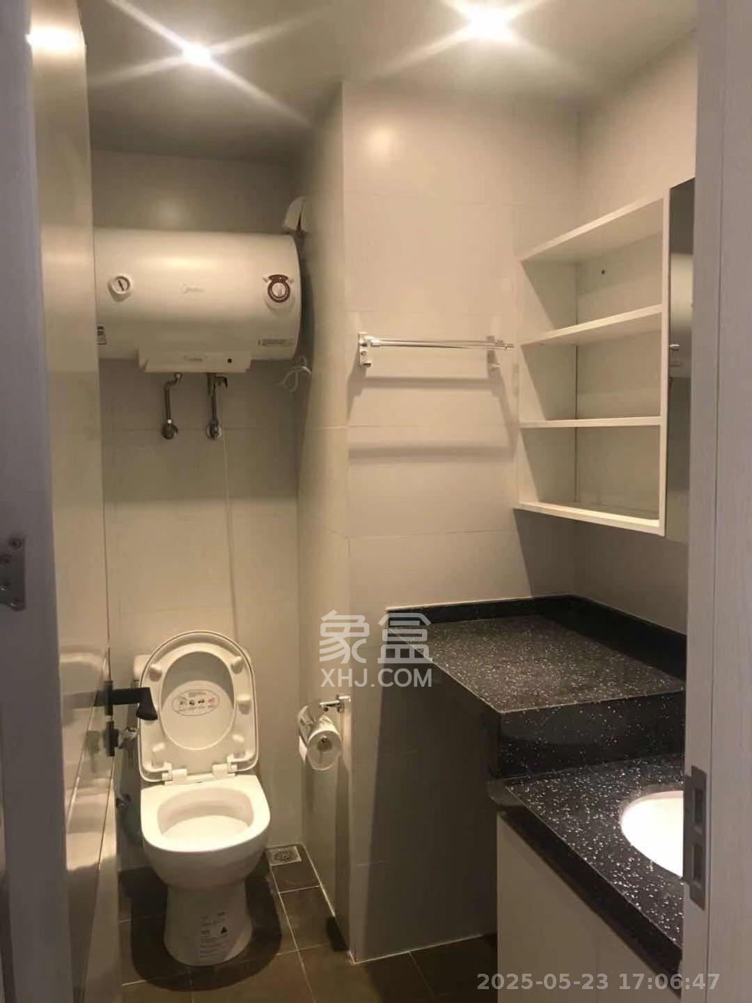 江山帝景哈佛  1室0厅0卫   1300.00元/月室内图