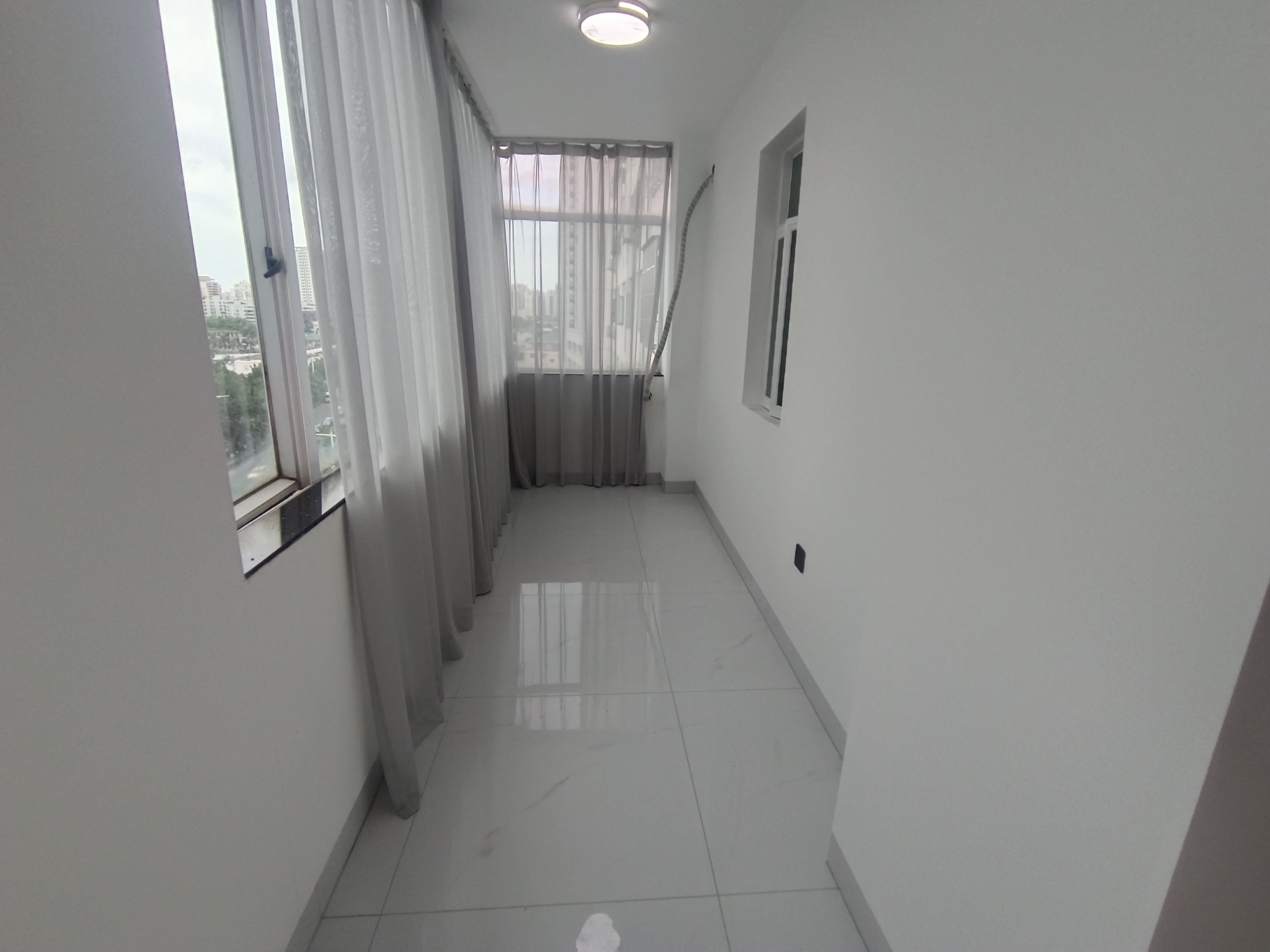 滨海新都 2室2厅1卫 90.0万 滨海新都 2室2厅1卫 90.0万客厅