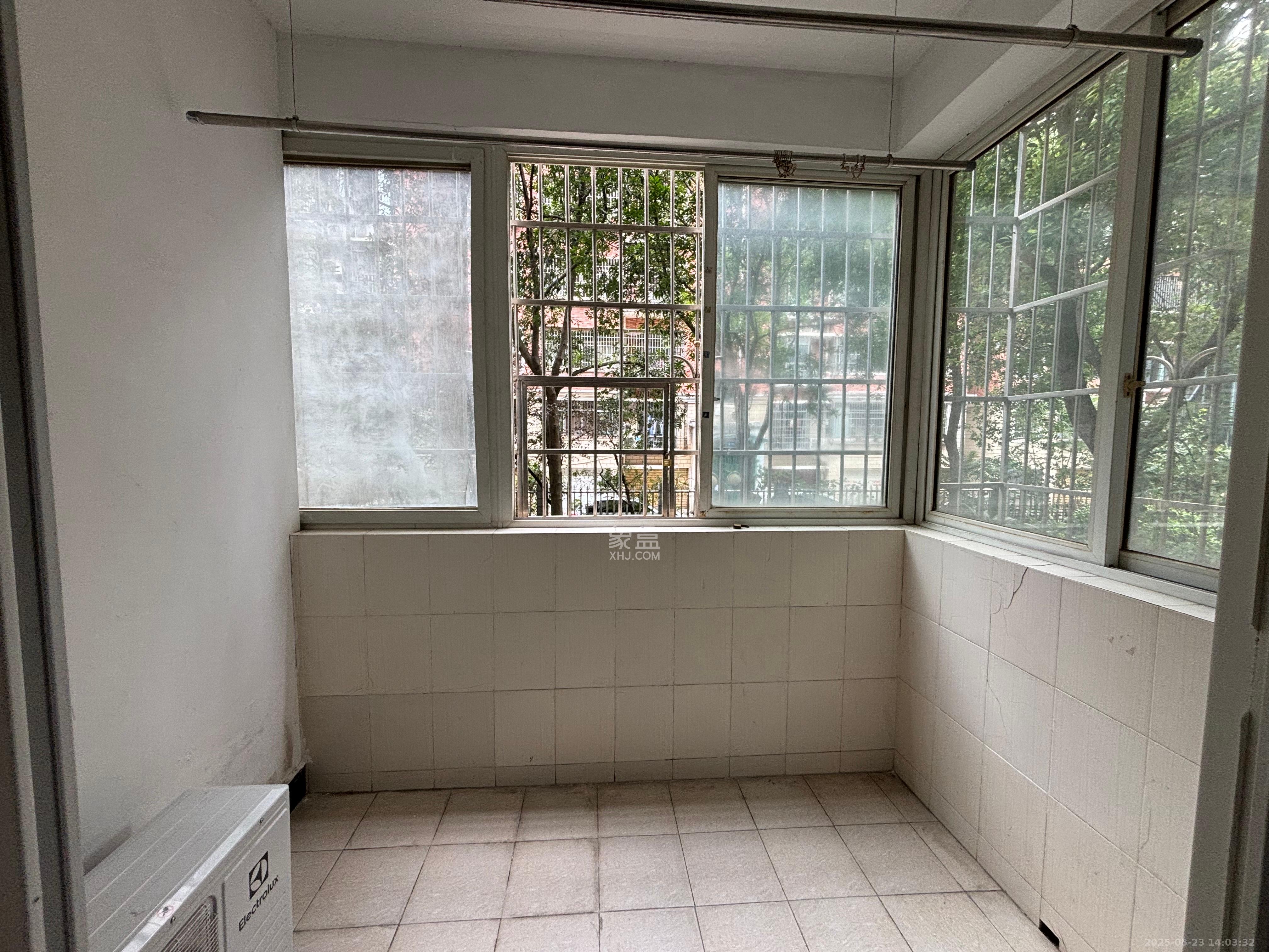 绿洲景芳  4室2厅2卫    2800.0元/月 绿洲景芳  4室2厅2卫    2800.0元/月室内图