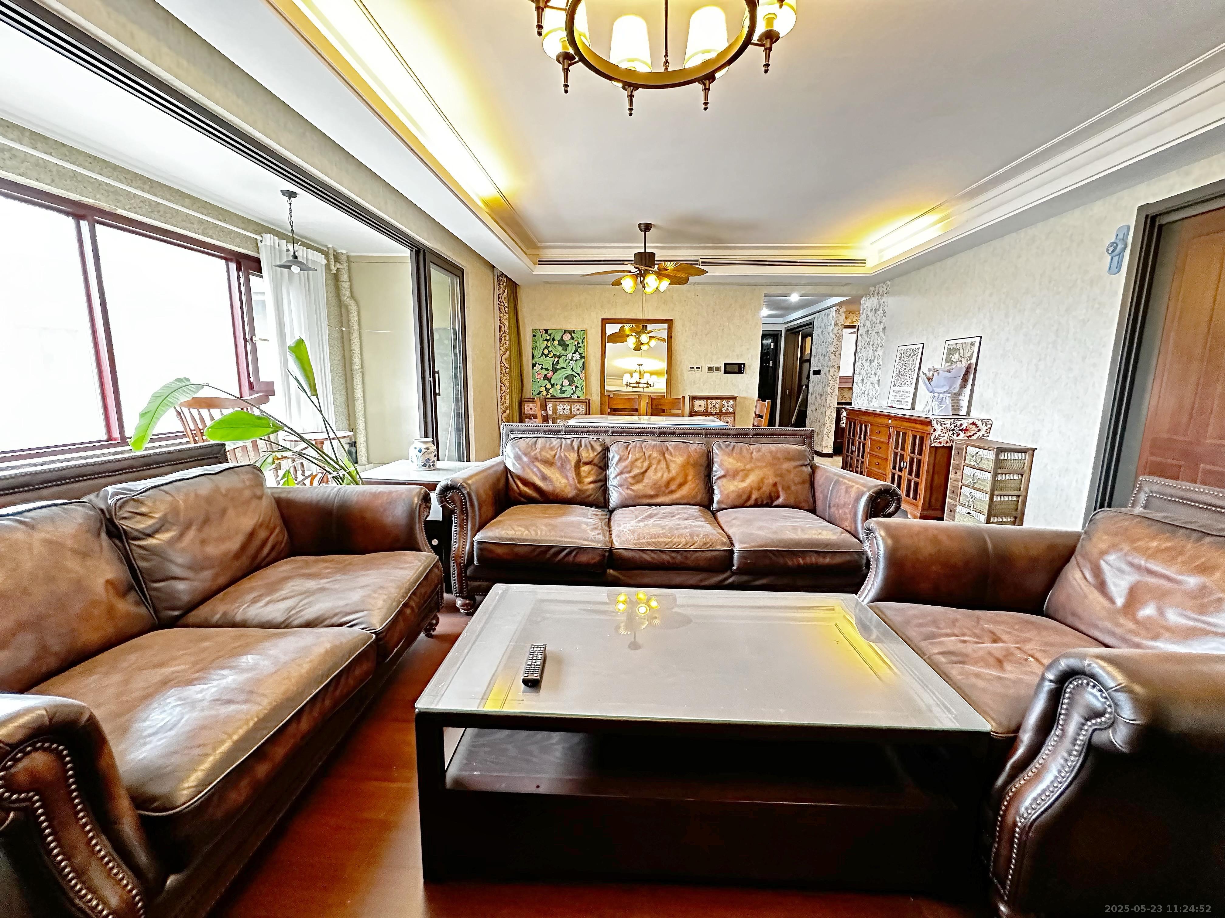 万科紫台  4室2厅2卫   6500.00元/月室内图