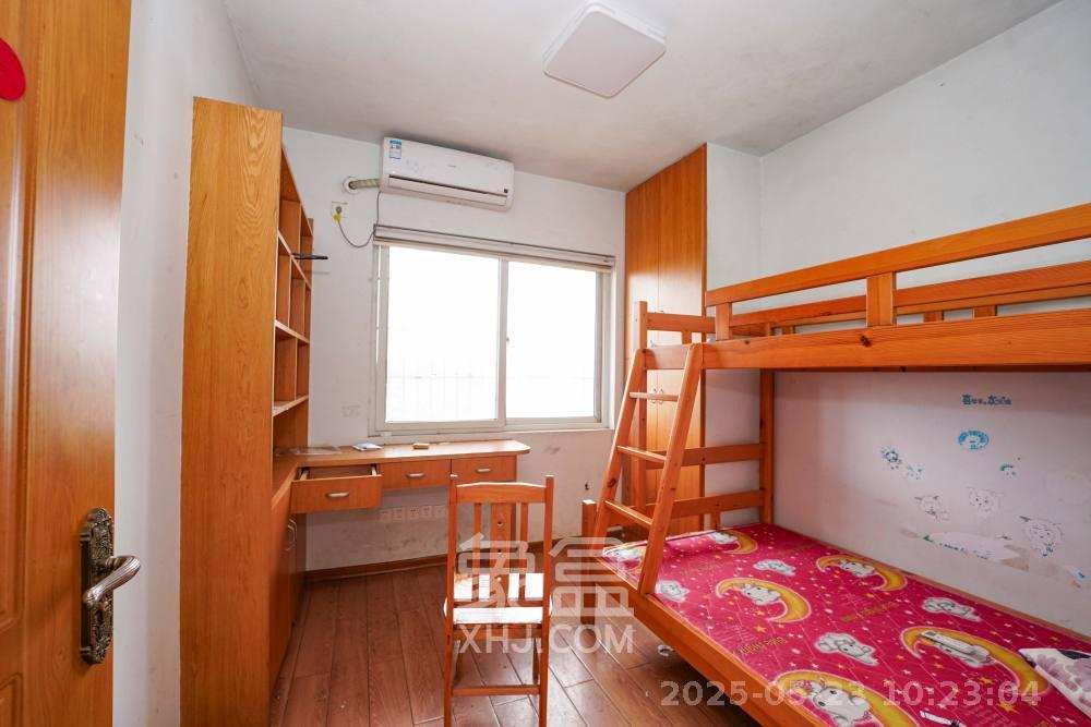 南郡雅园 3室2厅2卫 1500.0元/月 南郡雅园 3室2厅2卫 1500.0元/月室内图