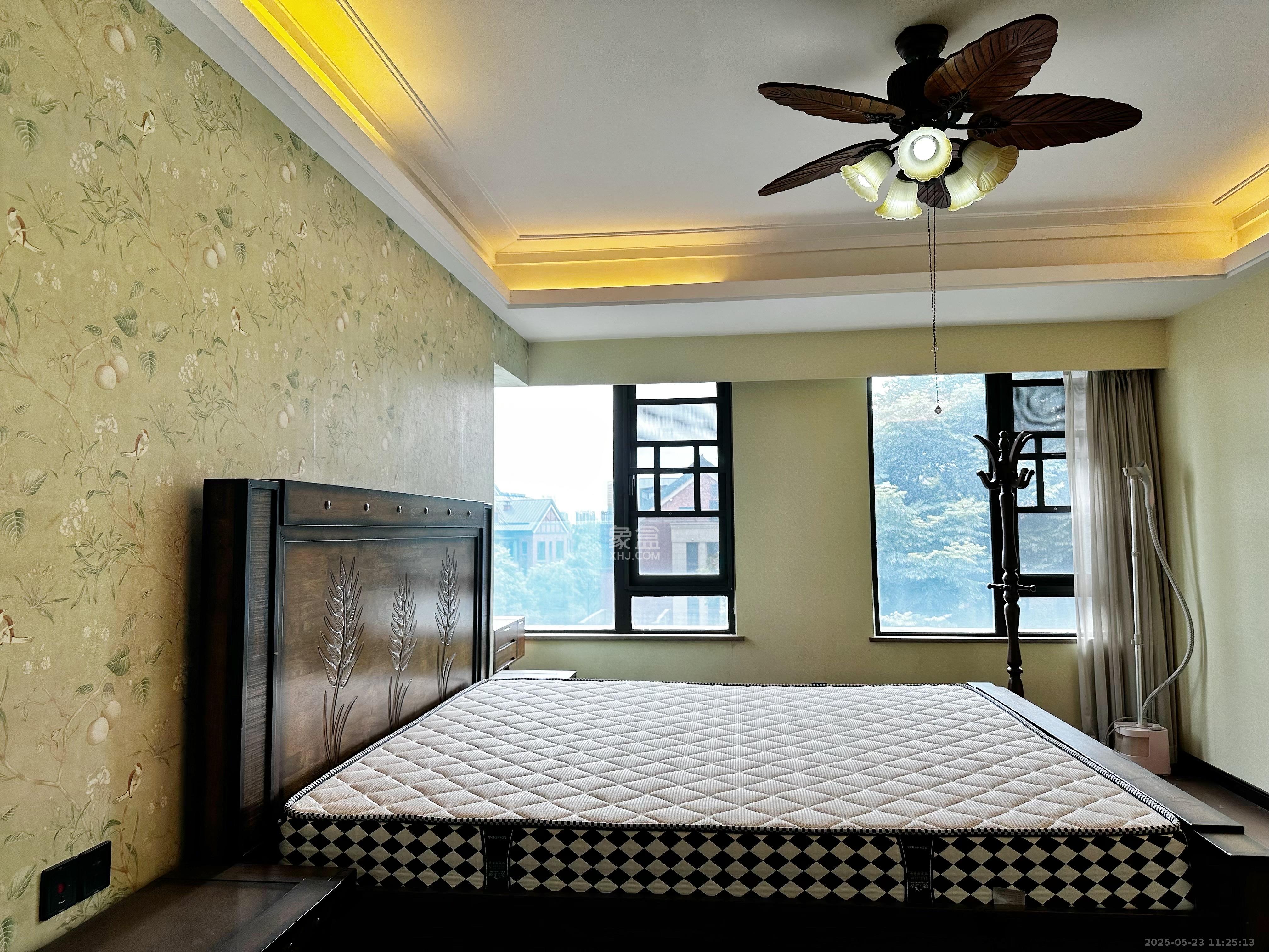 万科紫台  4室2厅2卫   6500.00元/月室内图