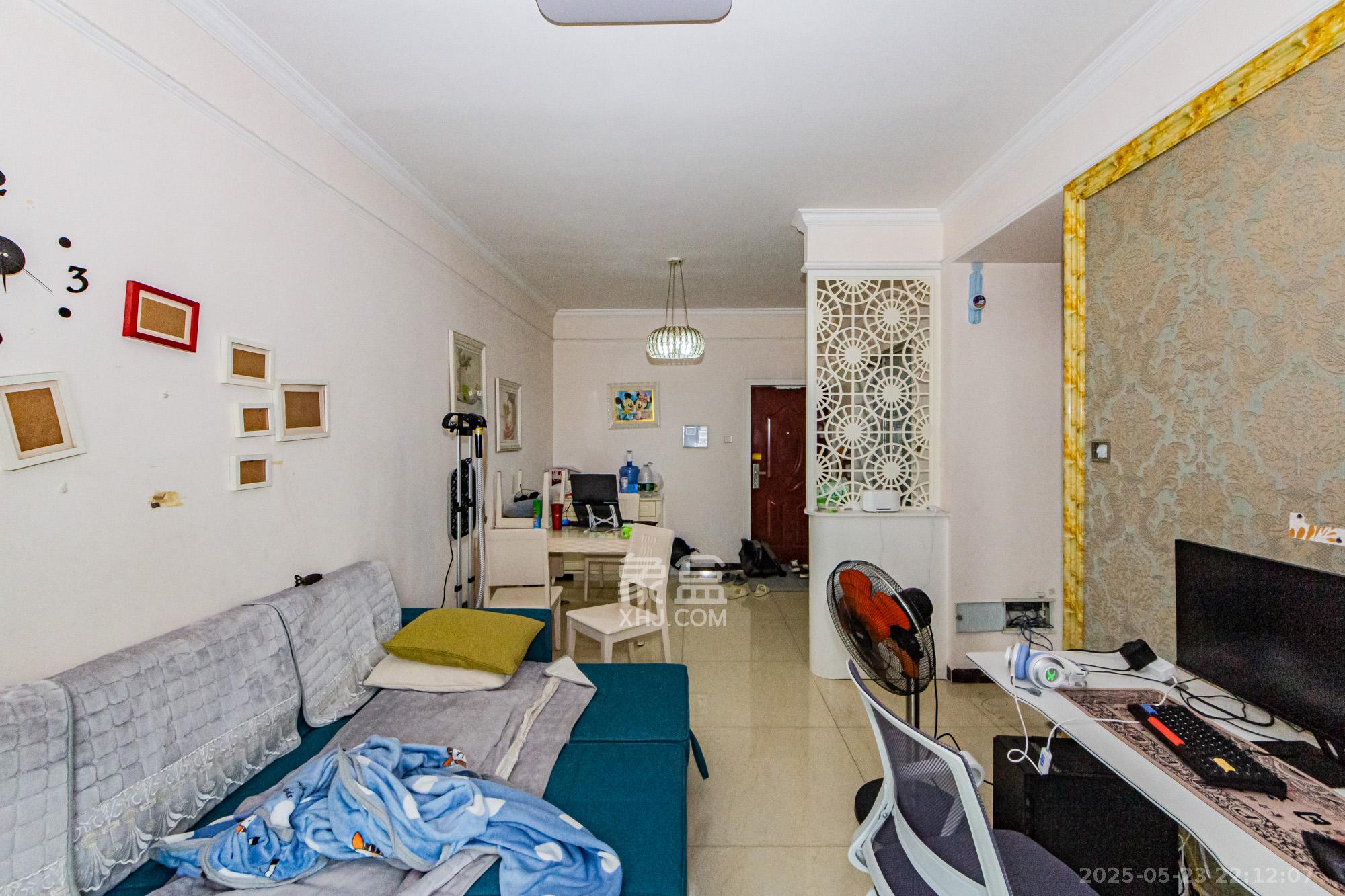 湘江世纪城达江苑 1室2厅1卫 55.0万 湘江世纪城达江苑 1室2厅1卫 55.0万客厅