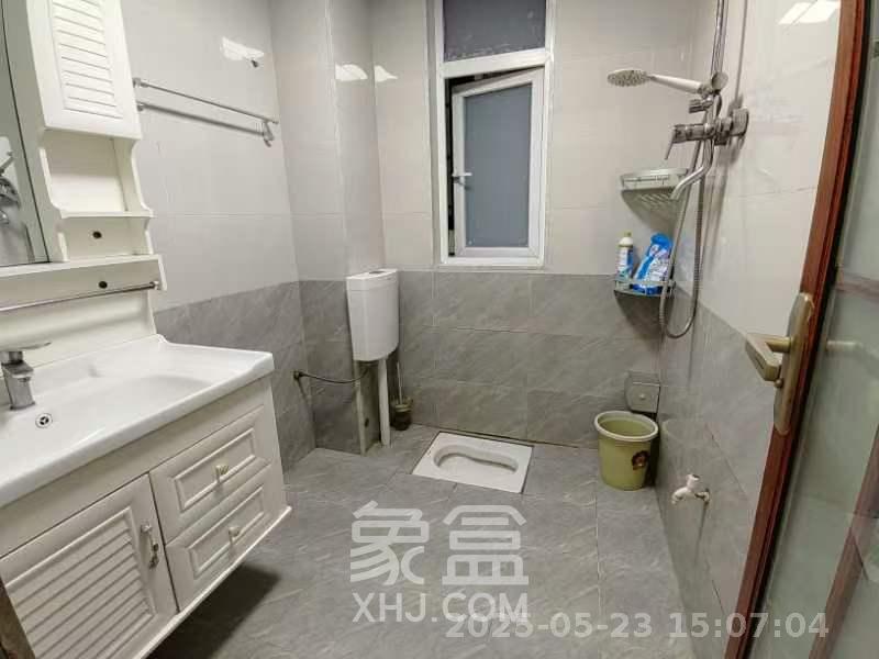 和悦城(蟠龙景苑)  3室2厅1卫   1900.00元/月室内图
