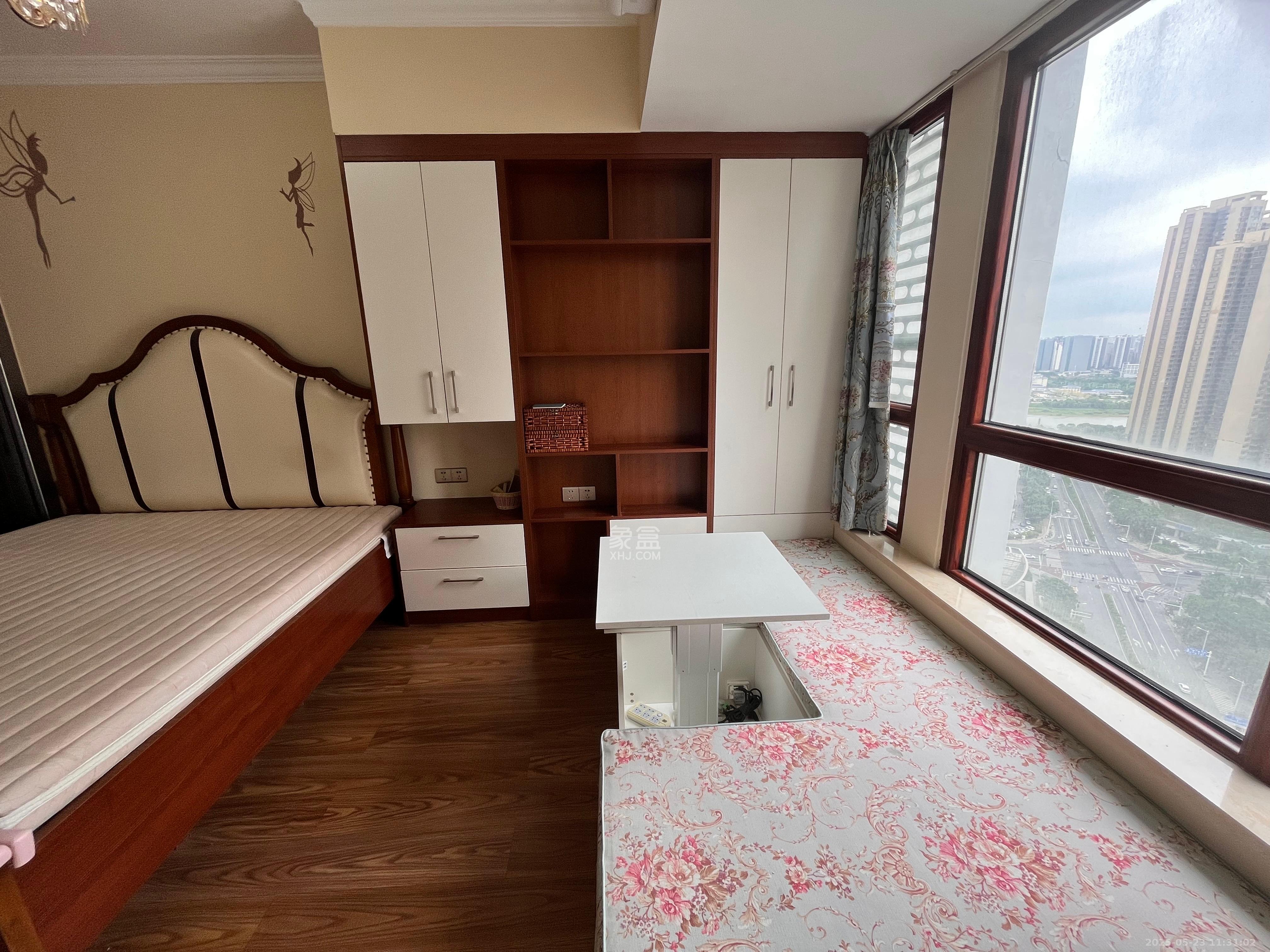 北辰三角洲E3区 1室1厅1卫 2500.0元/月 北辰三角洲E3区 1室1厅1卫 2500.0元/月室内图