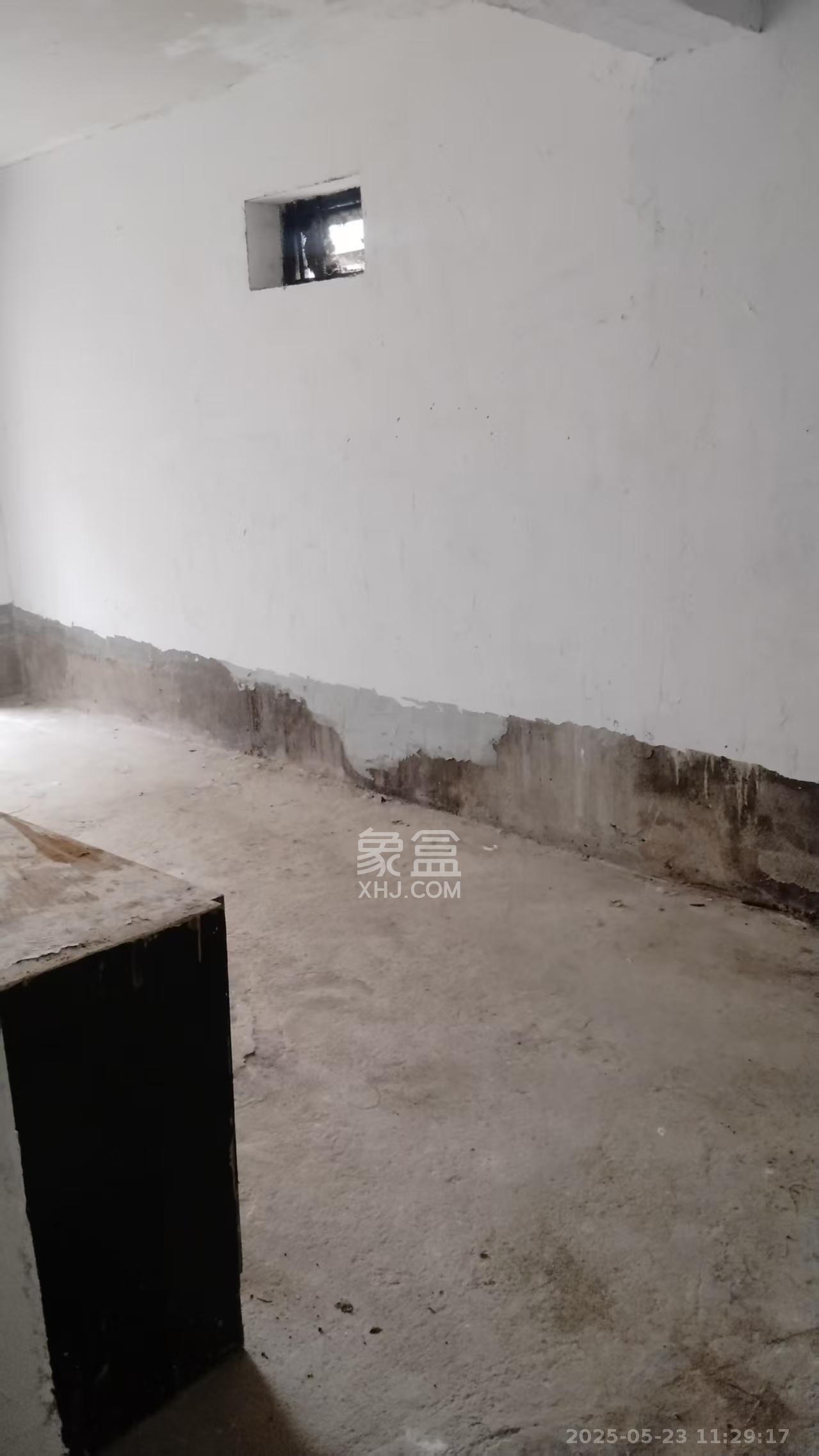 富景园   30.0㎡      1400.0元/月室内图