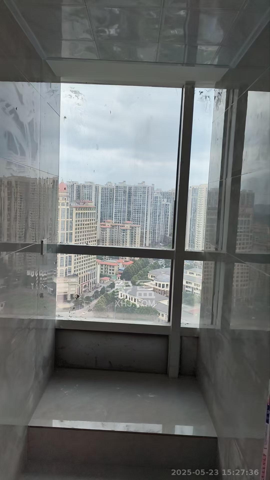 中建嘉和城  1室1厅1卫    1800.0元/月室内图