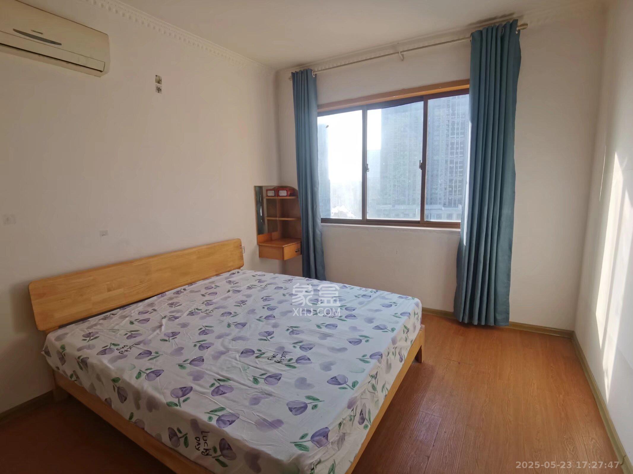 四季星城 3室2厅2卫 1800.0元/月 四季星城 3室2厅2卫 1800.0元/月室内图