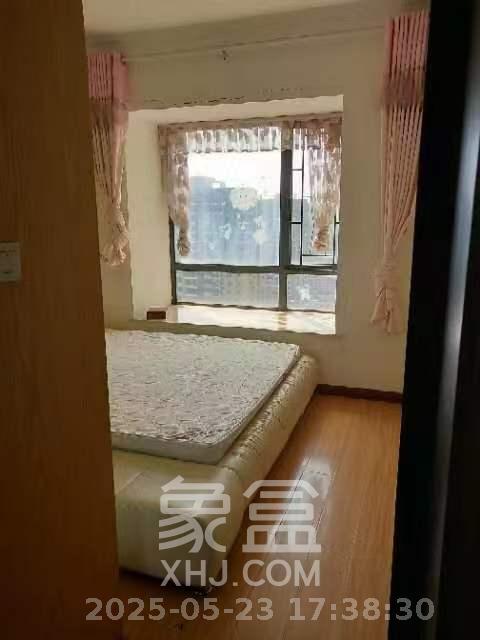 中国铁建国际城一期  3室2厅1卫   1600.00元/月室内图