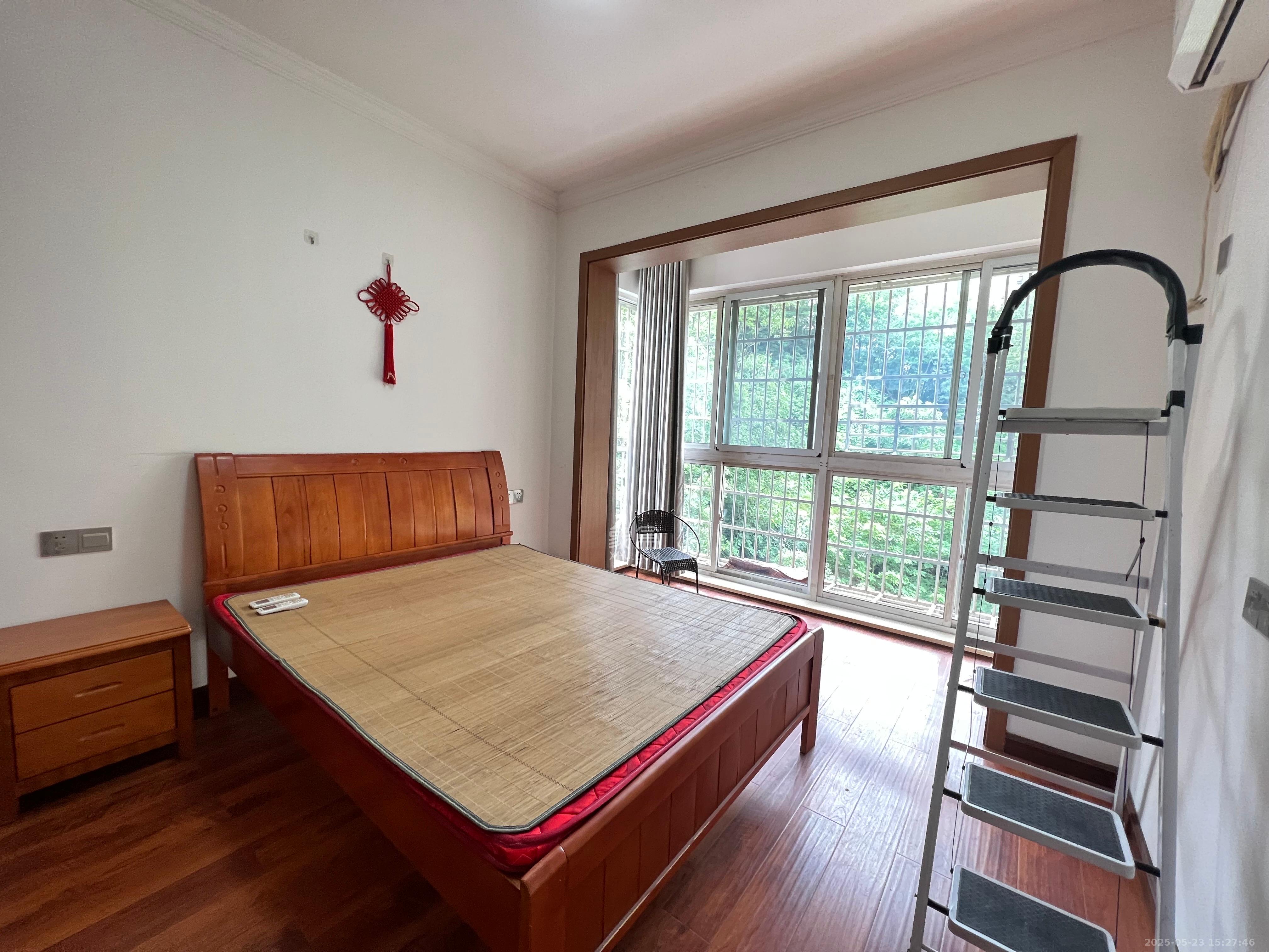 谷山庭院二期 3室2厅1卫 1900.0元/月 谷山庭院二期 3室2厅1卫 1900.0元/月室内图