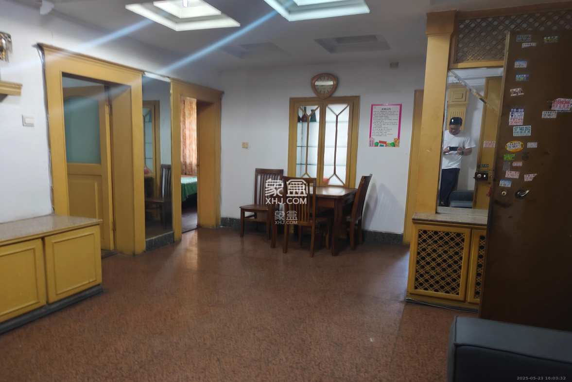 金隆家园(金隆小区)  3室2厅1卫    1500.0元/月 金隆家园(金隆小区)  3室2厅1卫    1500.0元/月室内图