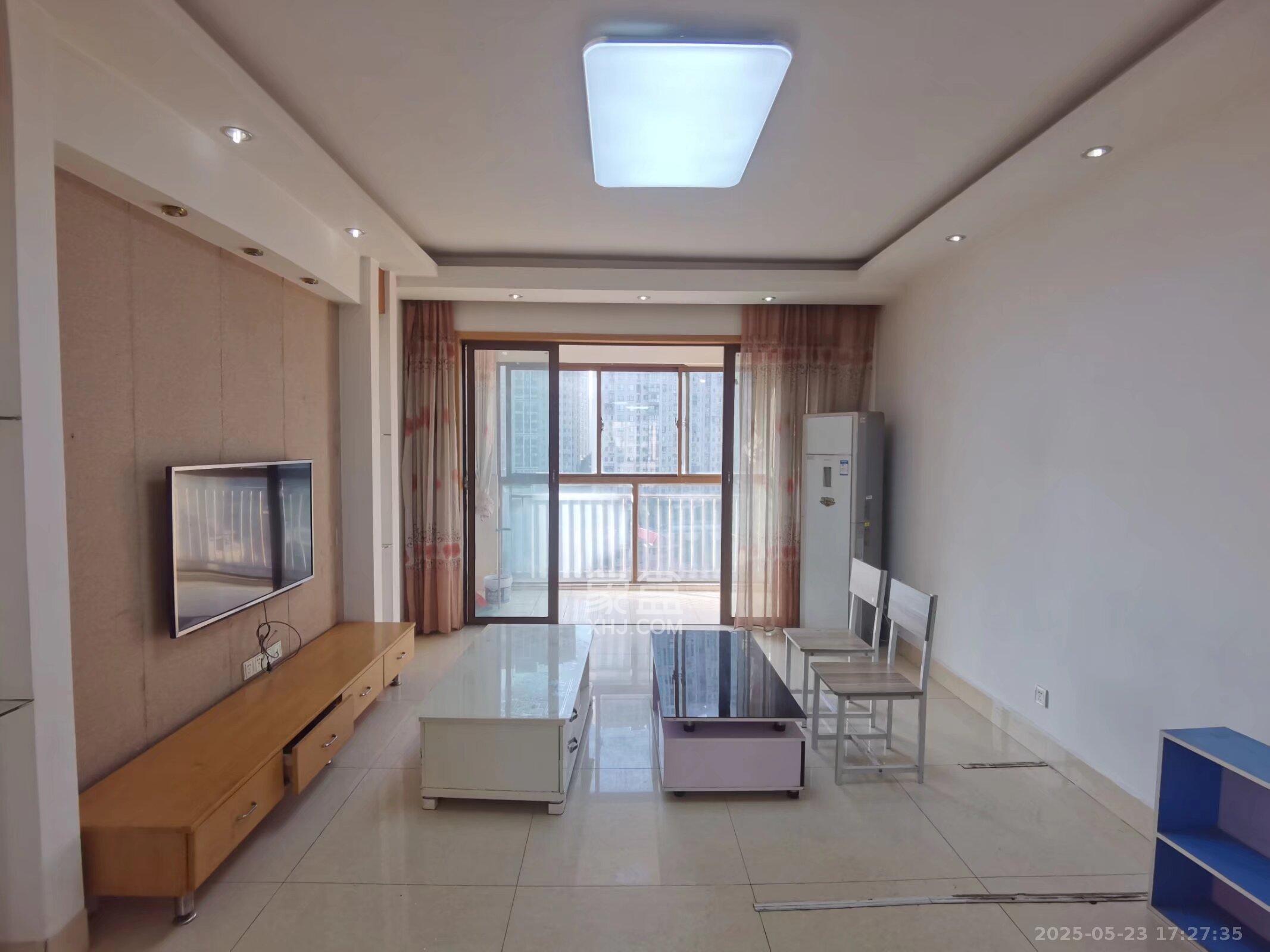 四季星城 3室2厅2卫 1800.0元/月 四季星城 3室2厅2卫 1800.0元/月室内图