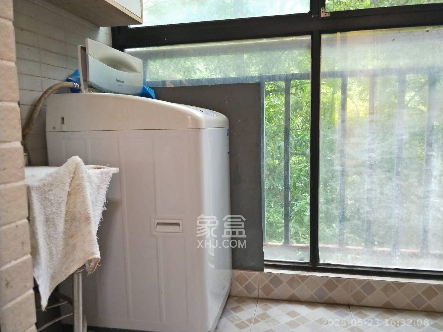 莱茵城  2室2厅1卫   1600.00元/月室内图