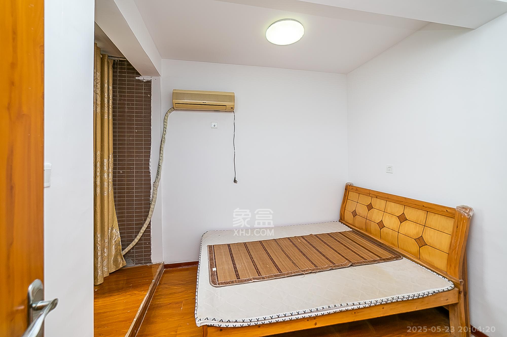 江山如画  2室1厅1卫    75.0万 江山如画  2室1厅1卫    75.0万卧室