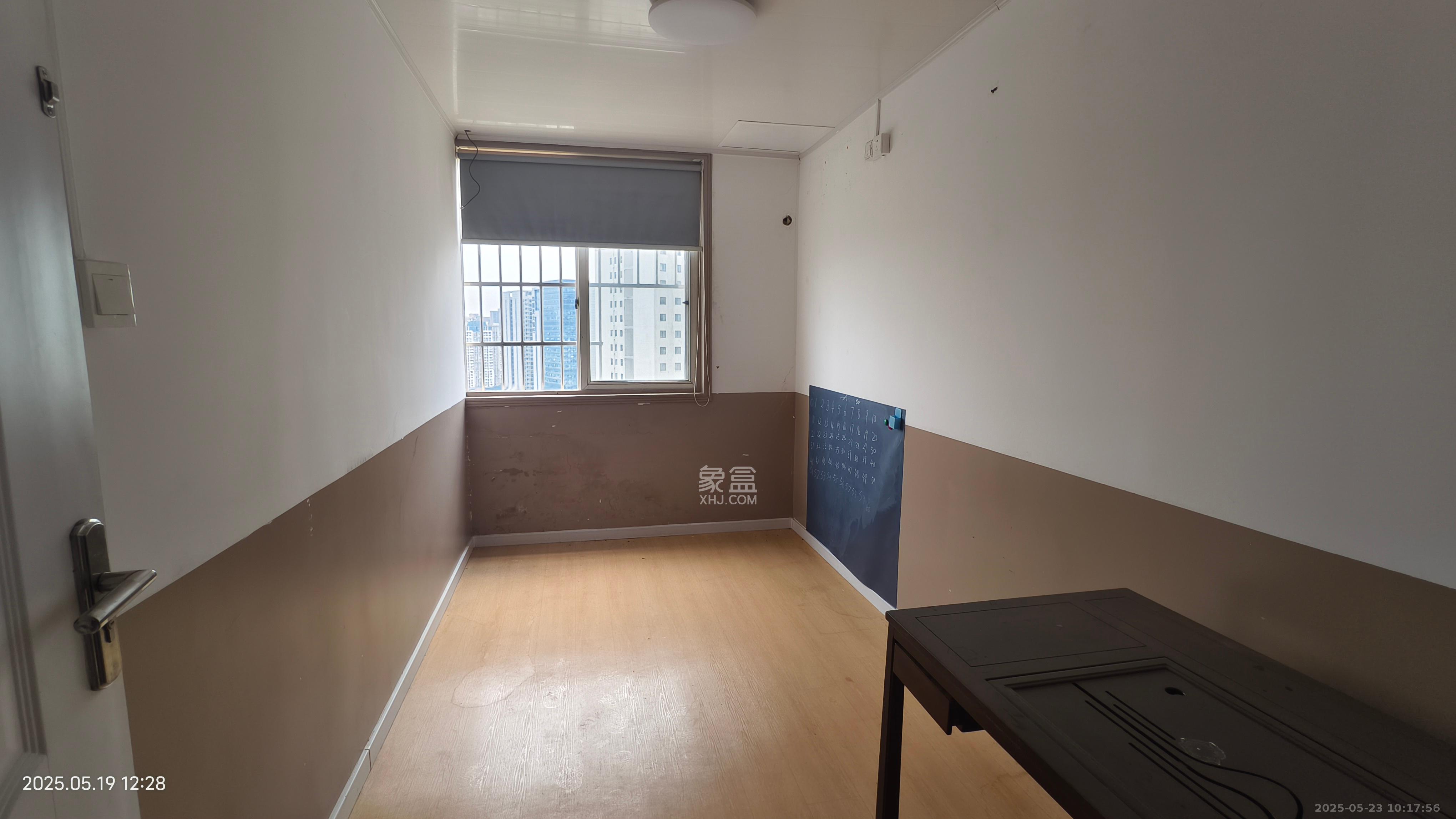 中扬大厦 7室2厅2卫 6000.0元/月 中扬大厦 7室2厅2卫 6000.0元/月室内图