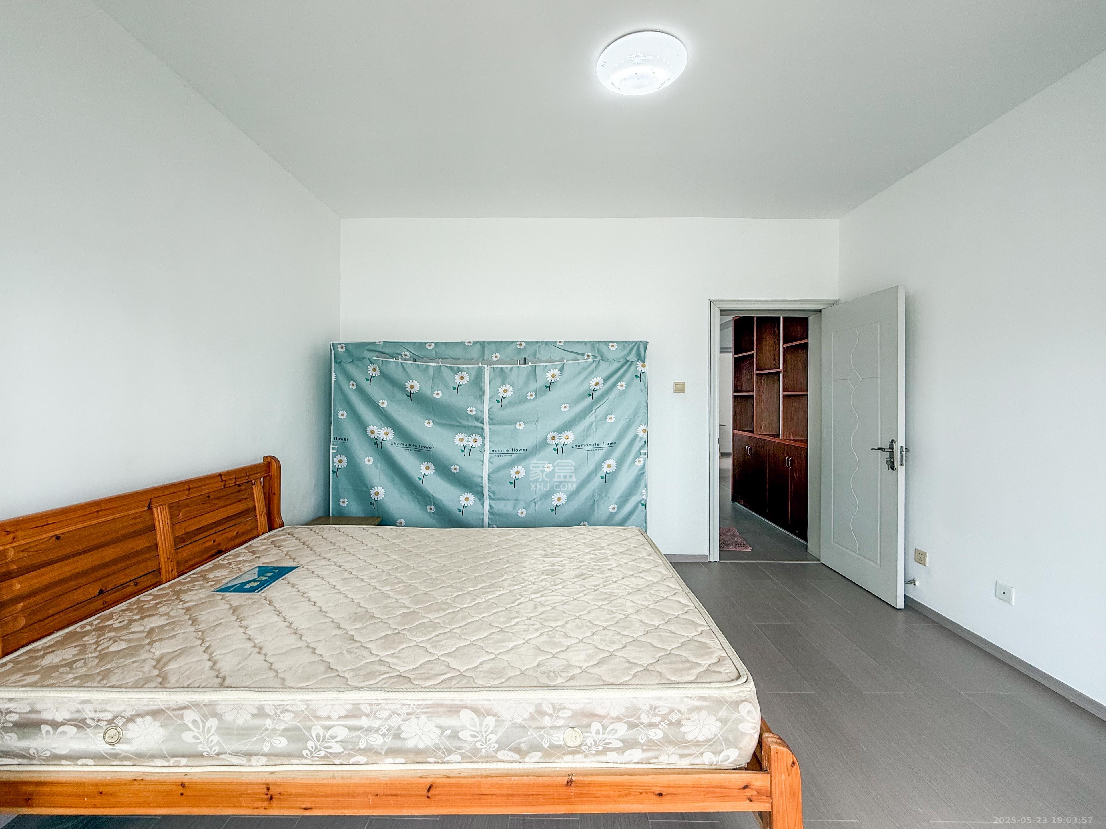 海林馨香雅苑 2室2厅1卫 72.0万 海林馨香雅苑 2室2厅1卫 72.0万卧室