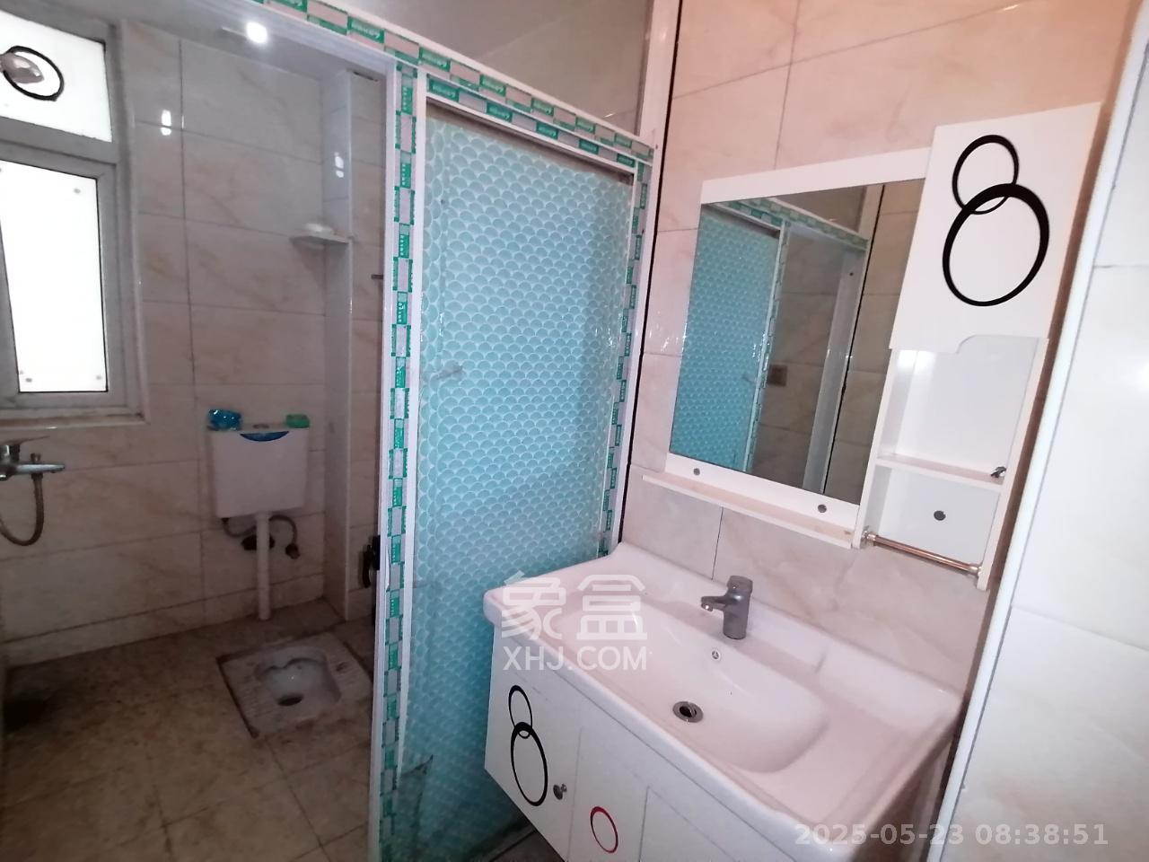 鑫天格林香山 3室2厅1卫 1300.0元/月 鑫天格林香山 3室2厅1卫 1300.0元/月室内图