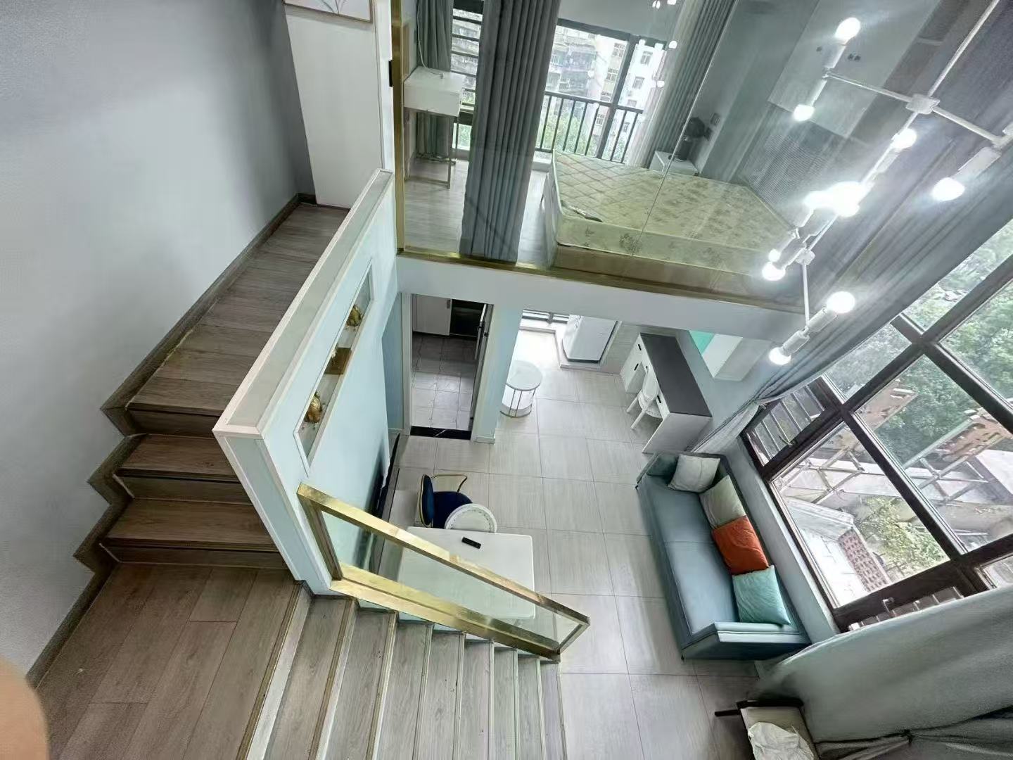 青春里  2室1厅1卫    53.8万 青春里  2室1厅1卫    53.8万客厅