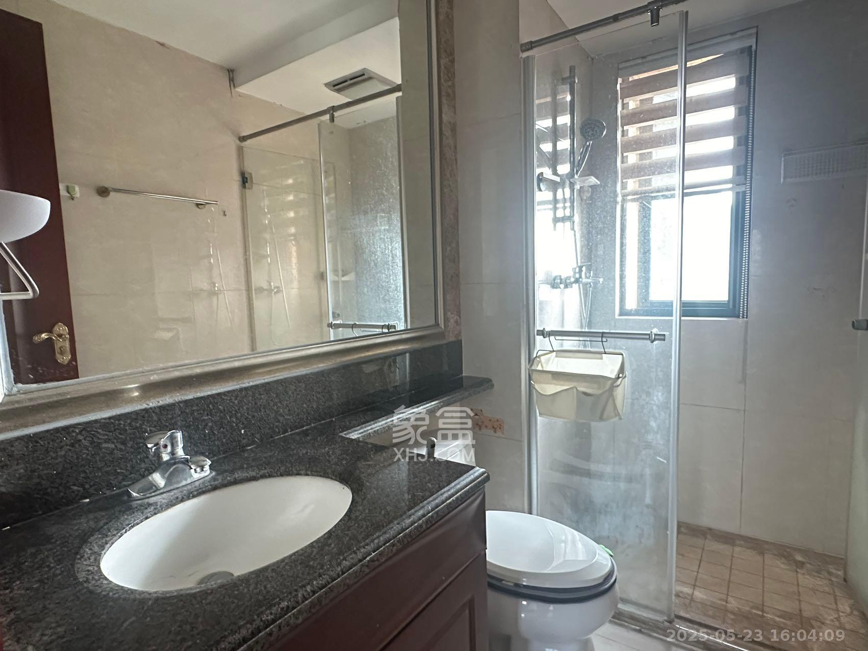 恒大雅苑 3室2厅1卫 2500.0元/月 恒大雅苑 3室2厅1卫 2500.0元/月室内图