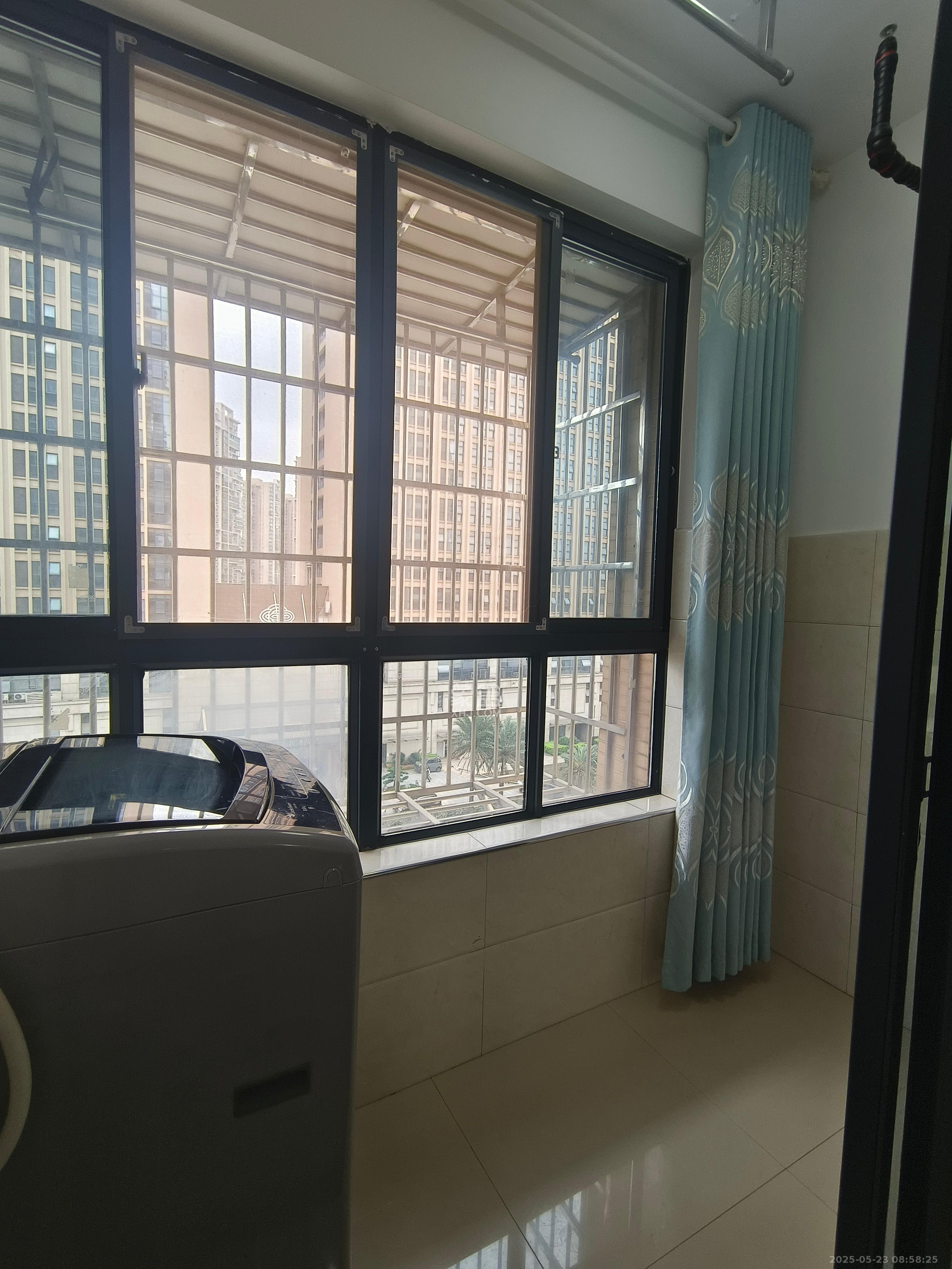 圭塘三小区  1室1厅1卫   1700.00元/月室内图