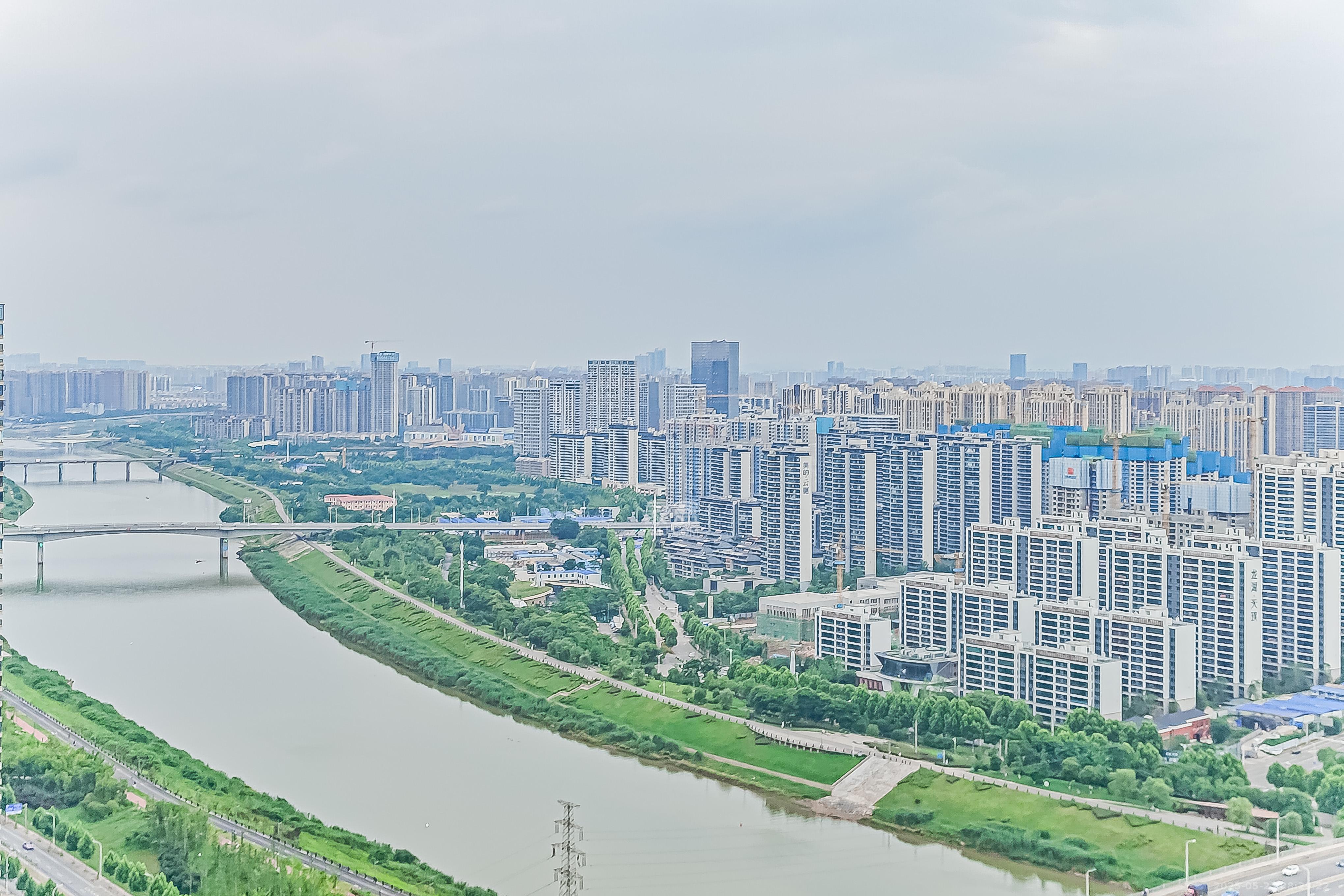 阳光城尚东湾悦江府 3室2厅2卫 116.0万 阳光城尚东湾悦江府 3室2厅2卫 116.0万小区图