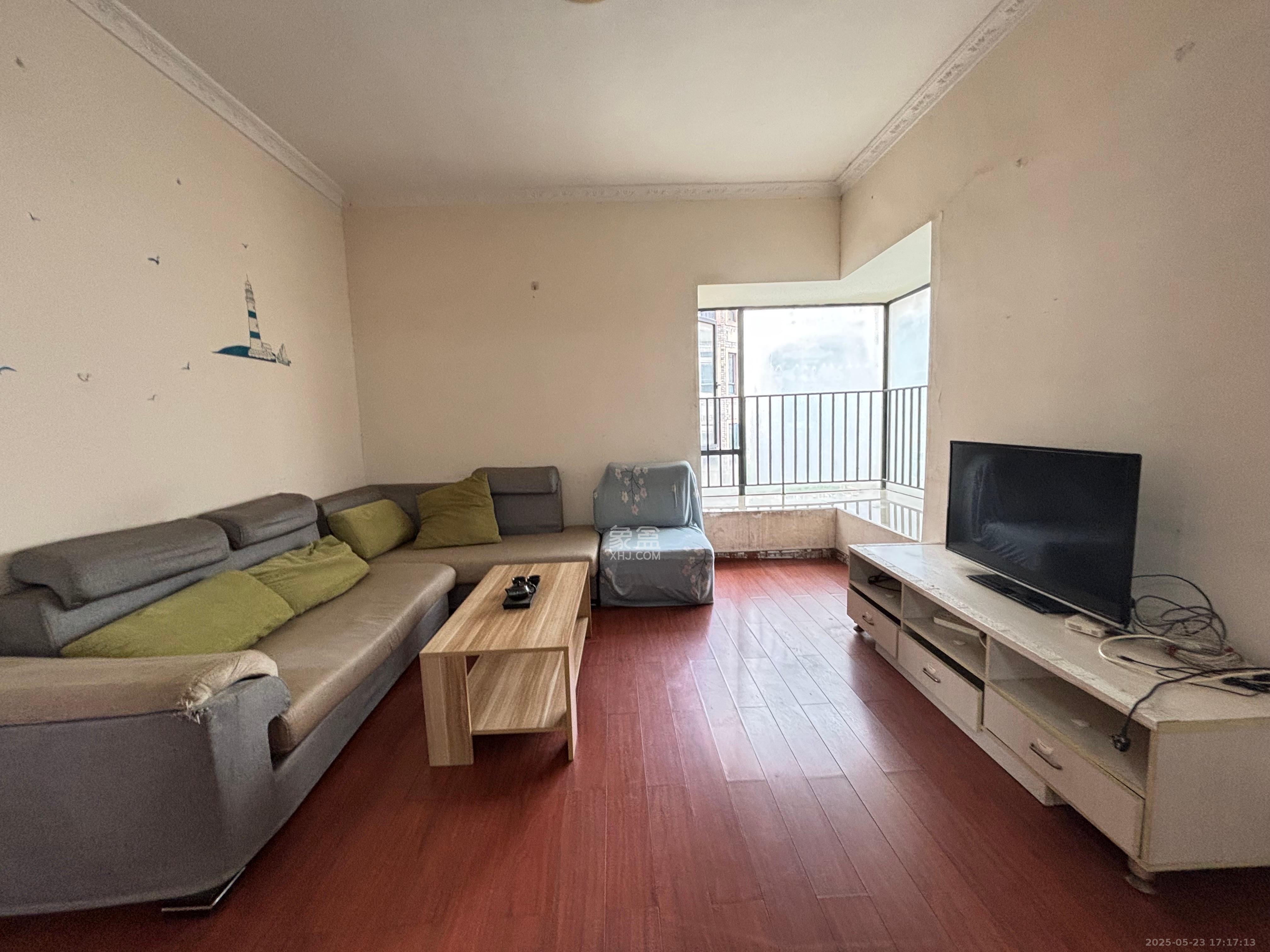 锦绣世纪  3室1厅1卫    2200.0元/月 锦绣世纪  3室1厅1卫    2200.0元/月