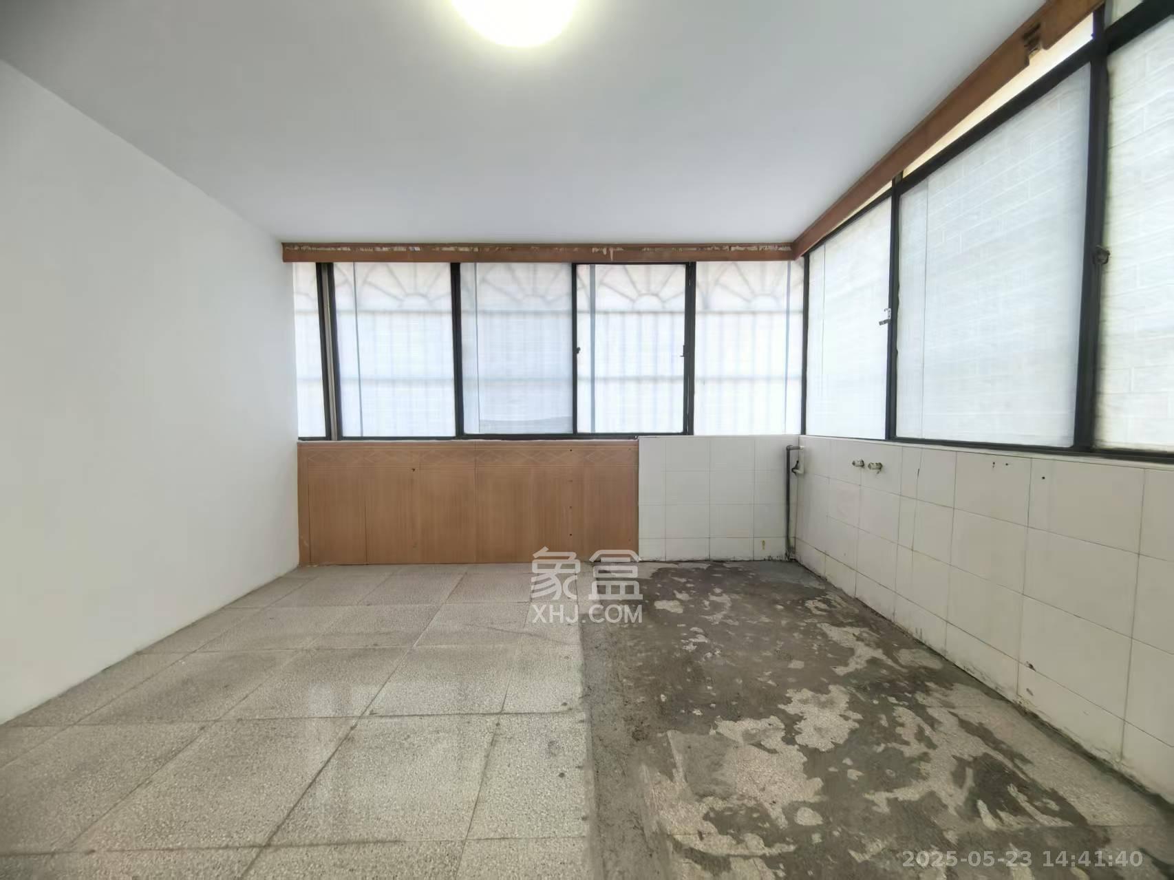 南大桥安居城（百姓市场）   170.0㎡     3000.00元/月室内图
