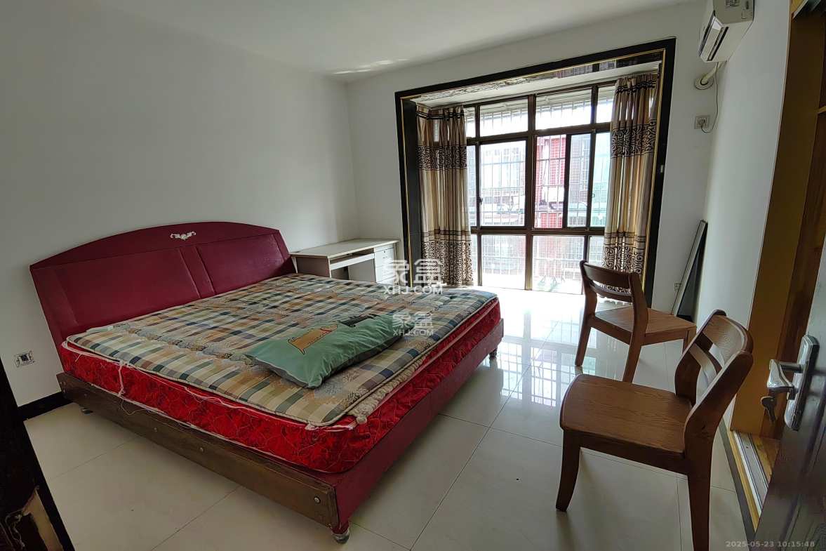 城西安置小区 3室2厅1卫 1100.0元/月 城西安置小区 3室2厅1卫 1100.0元/月室内图