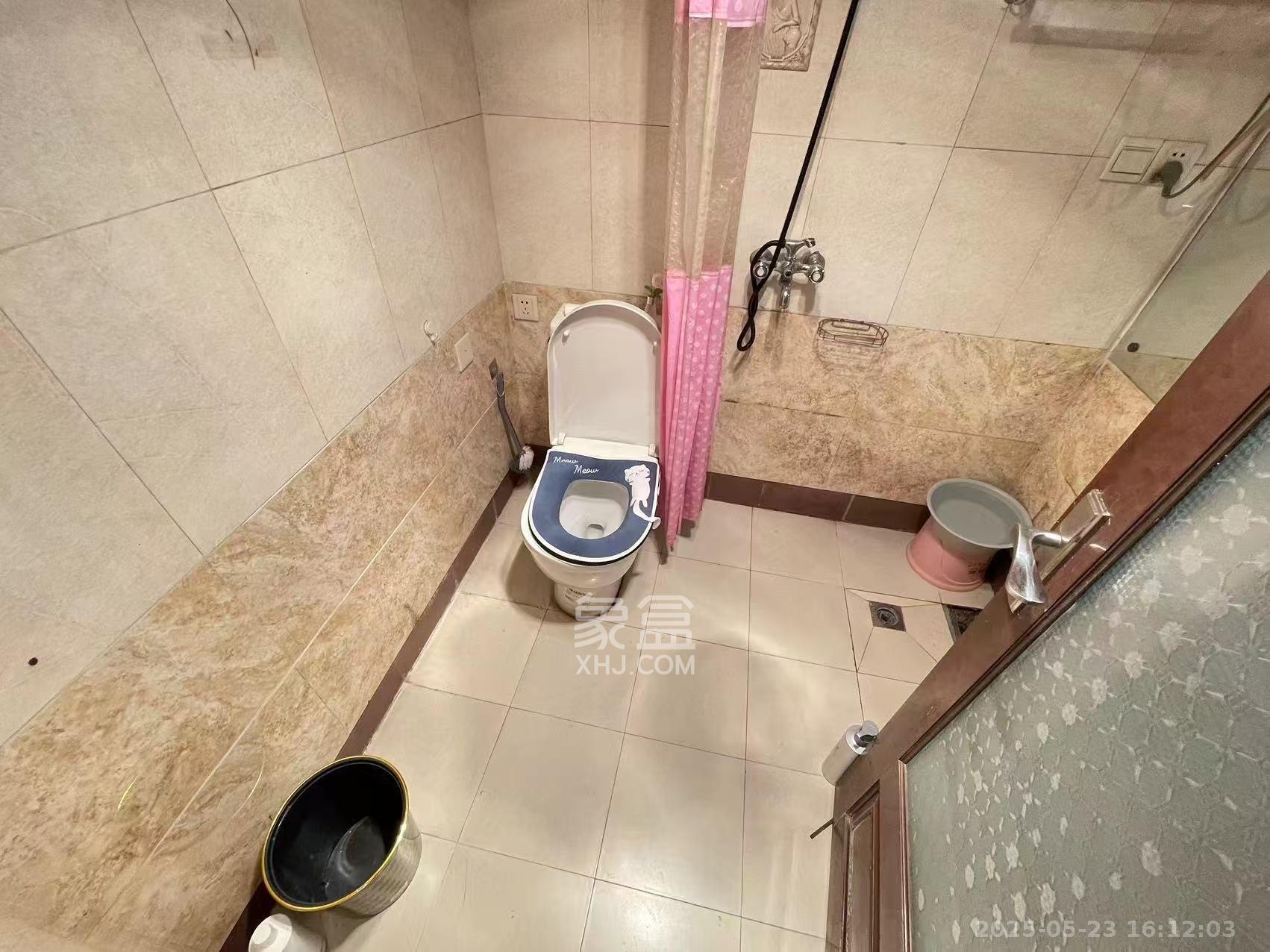 欧陆经典  2室2厅1卫   2800.00元/月室内图