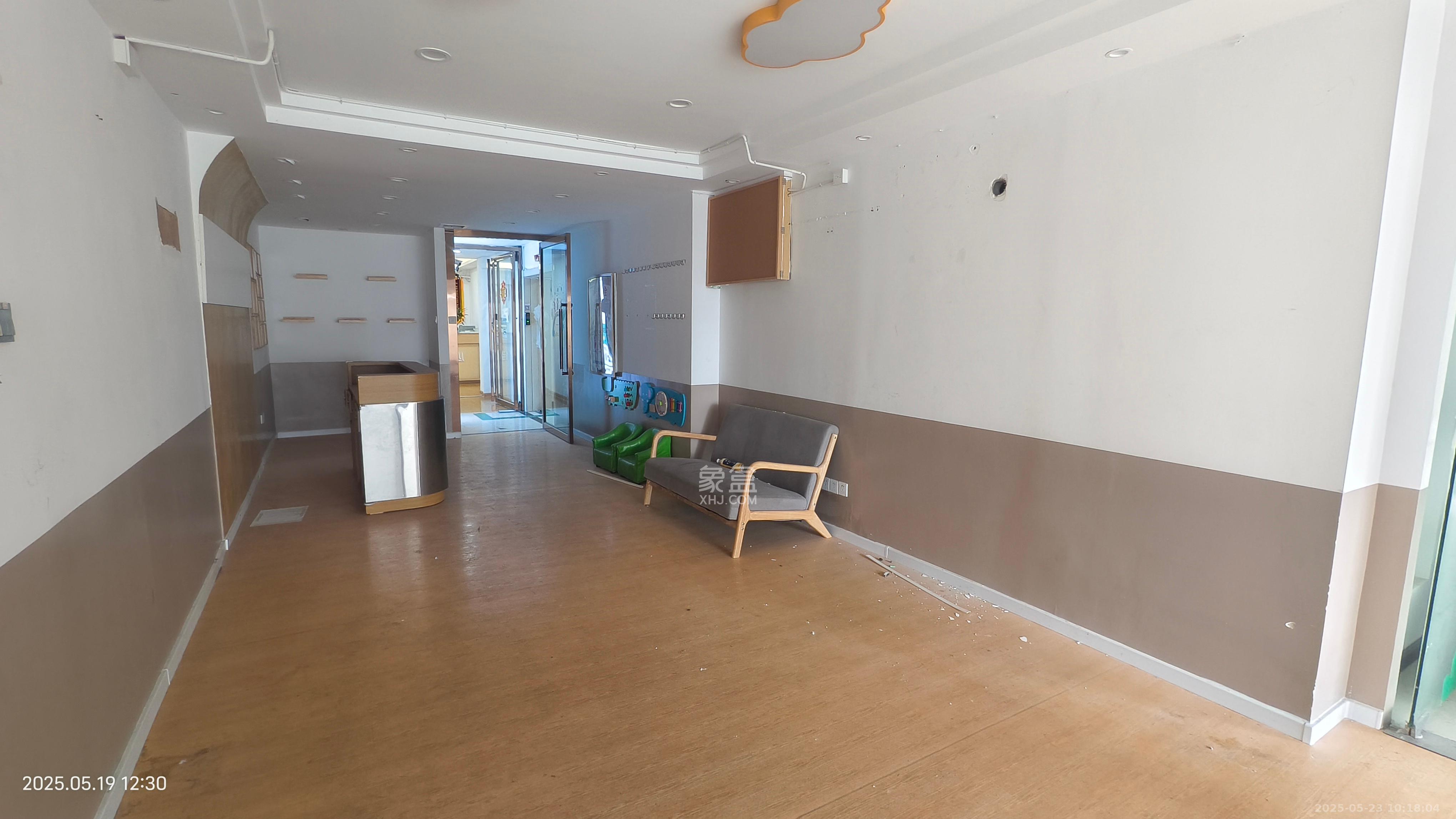 中扬大厦 7室2厅2卫 6000.0元/月 中扬大厦 7室2厅2卫 6000.0元/月室内图