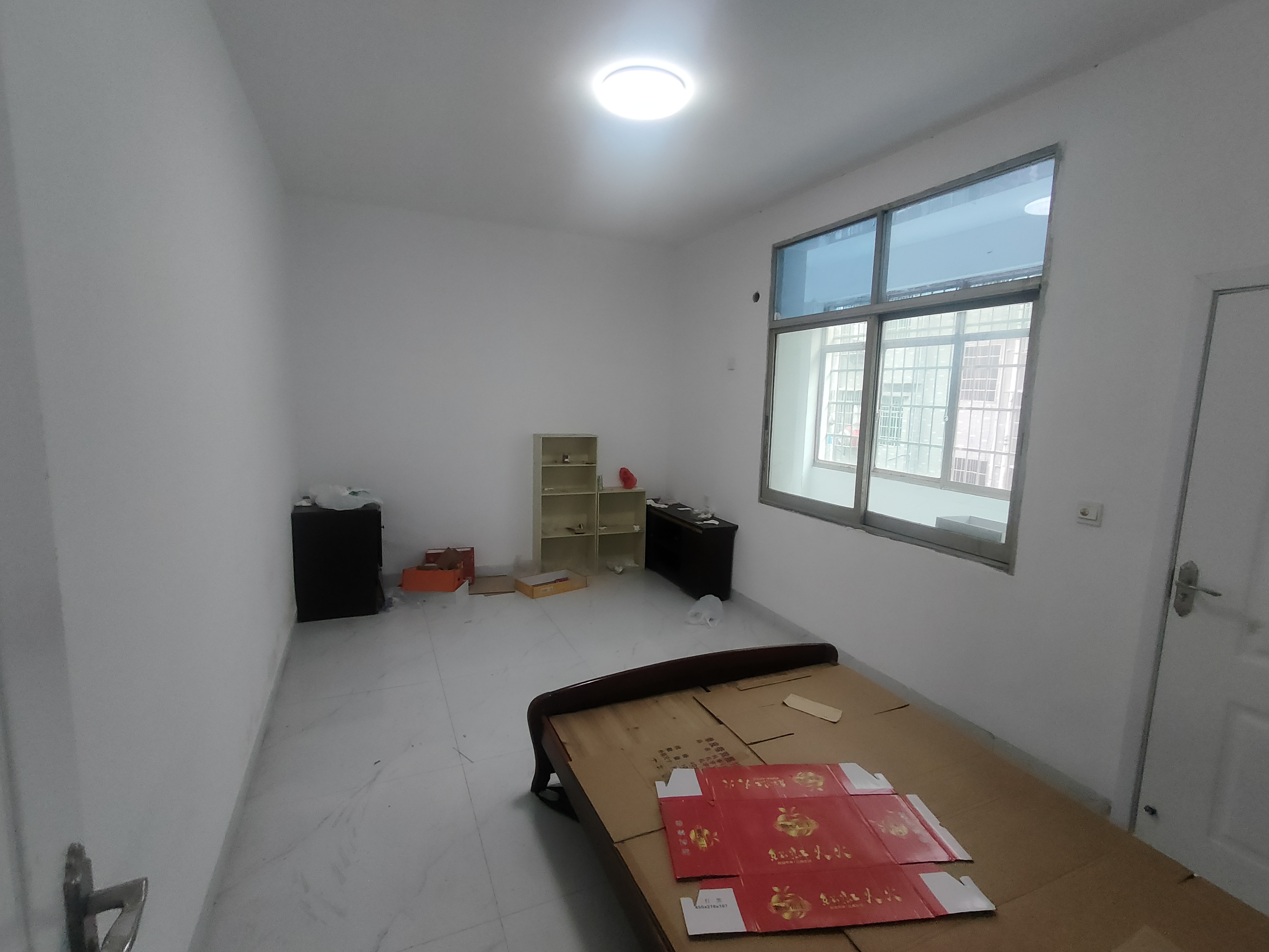 互助小区  1室0厅0卫   1500.00元/月室内图
