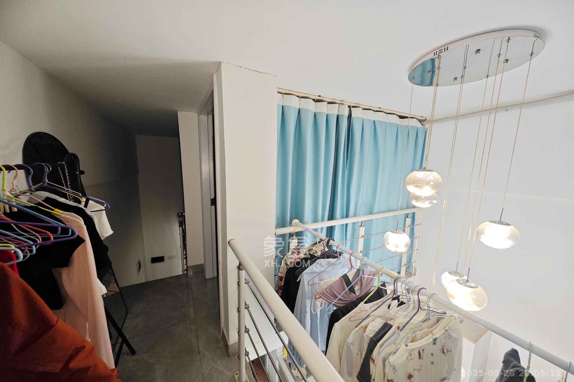 正荣悦玺  2室1厅1卫   32.00万其他