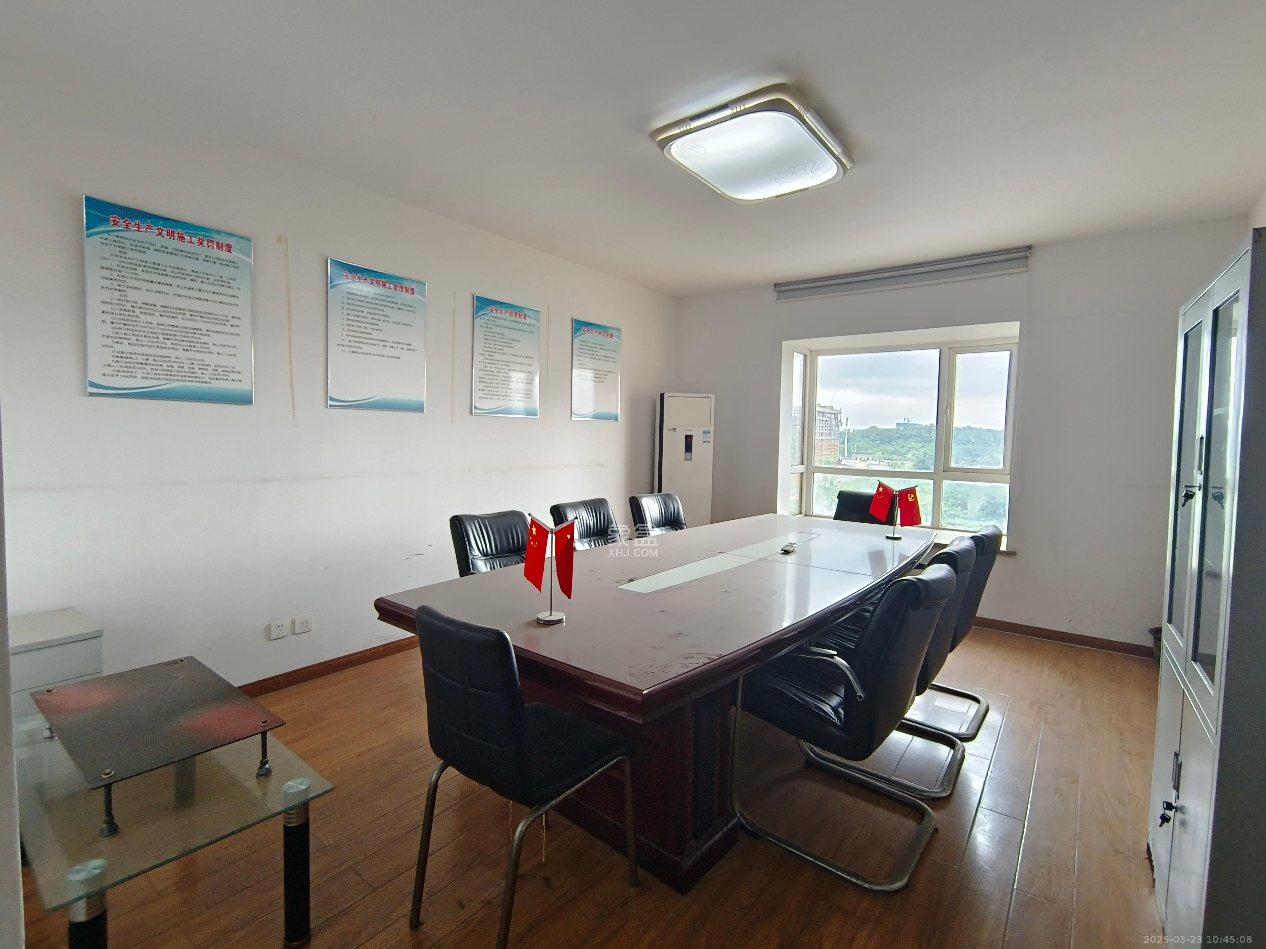 长城雅苑 3室2厅2卫 2200.0元/月 长城雅苑 3室2厅2卫 2200.0元/月室内图