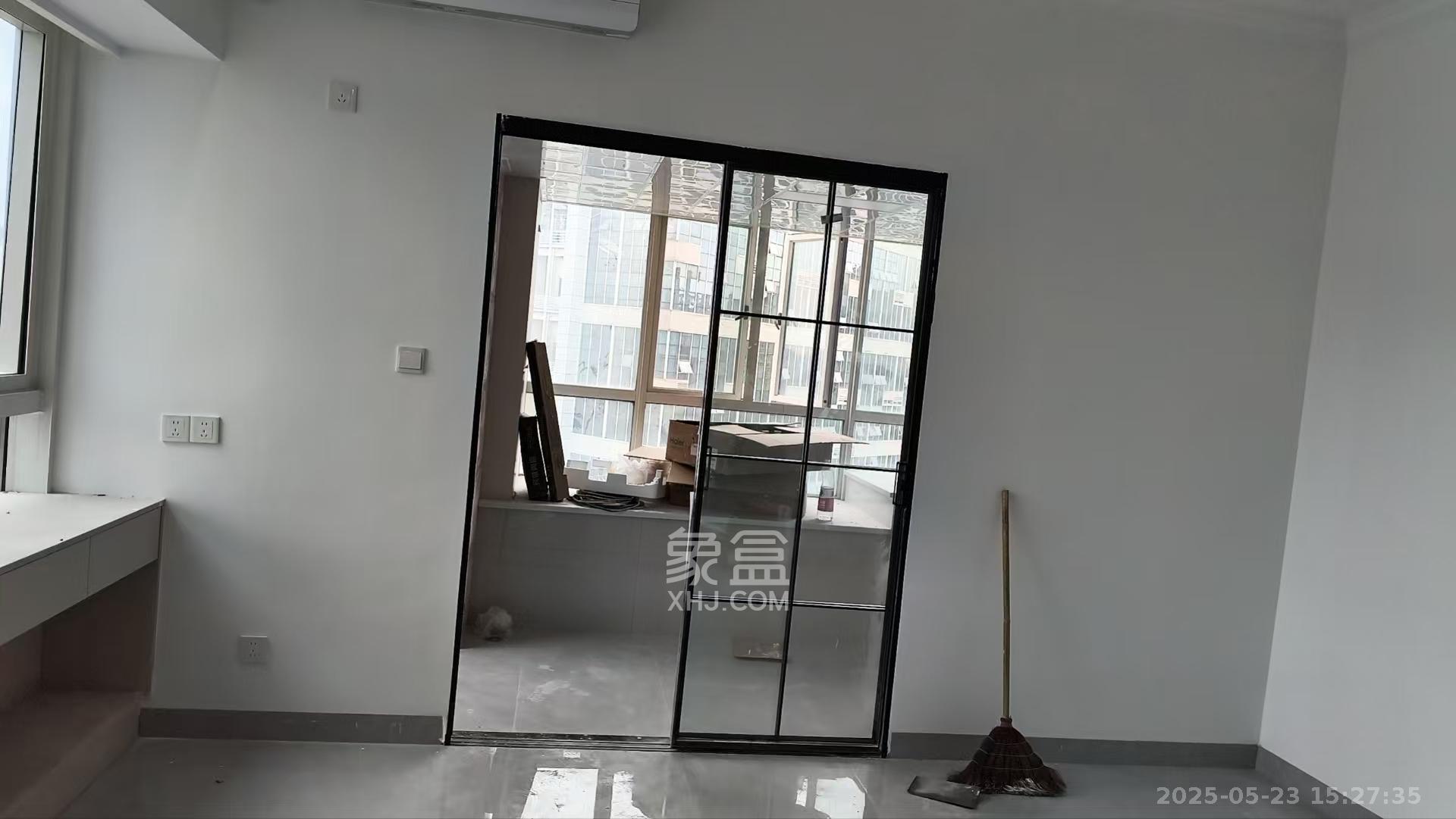 中建嘉和城  1室1厅1卫    1800.0元/月室内图