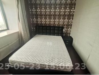 沁园春御院  1室1厅1卫    1800.0元/月 沁园春御院  1室1厅1卫    1800.0元/月室内图